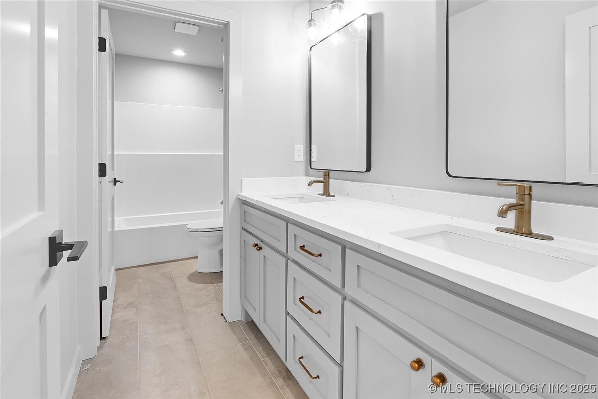 507 S Cedar Avenue Property Photo 43