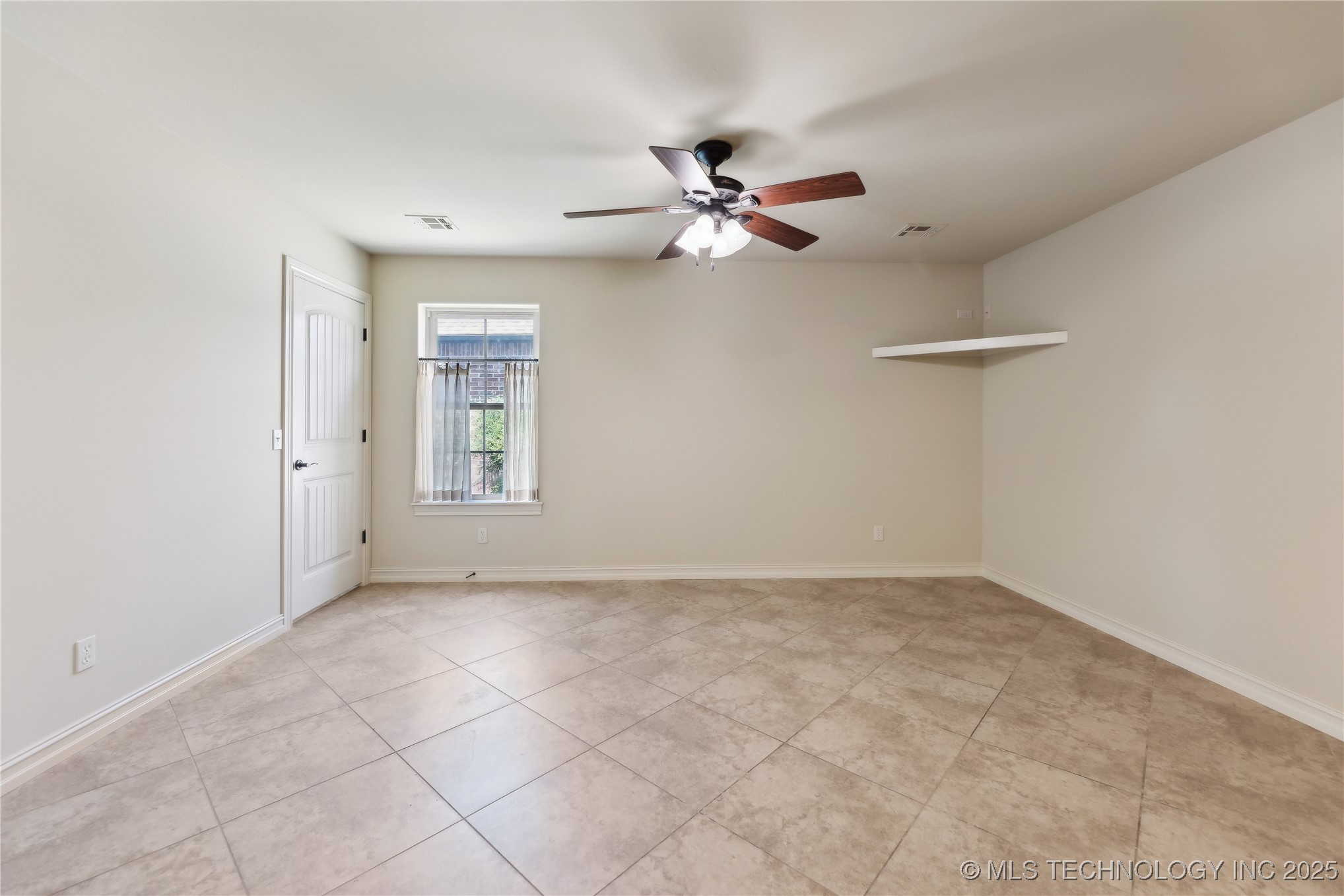 11827 S Oswego Avenue Property Photo 26