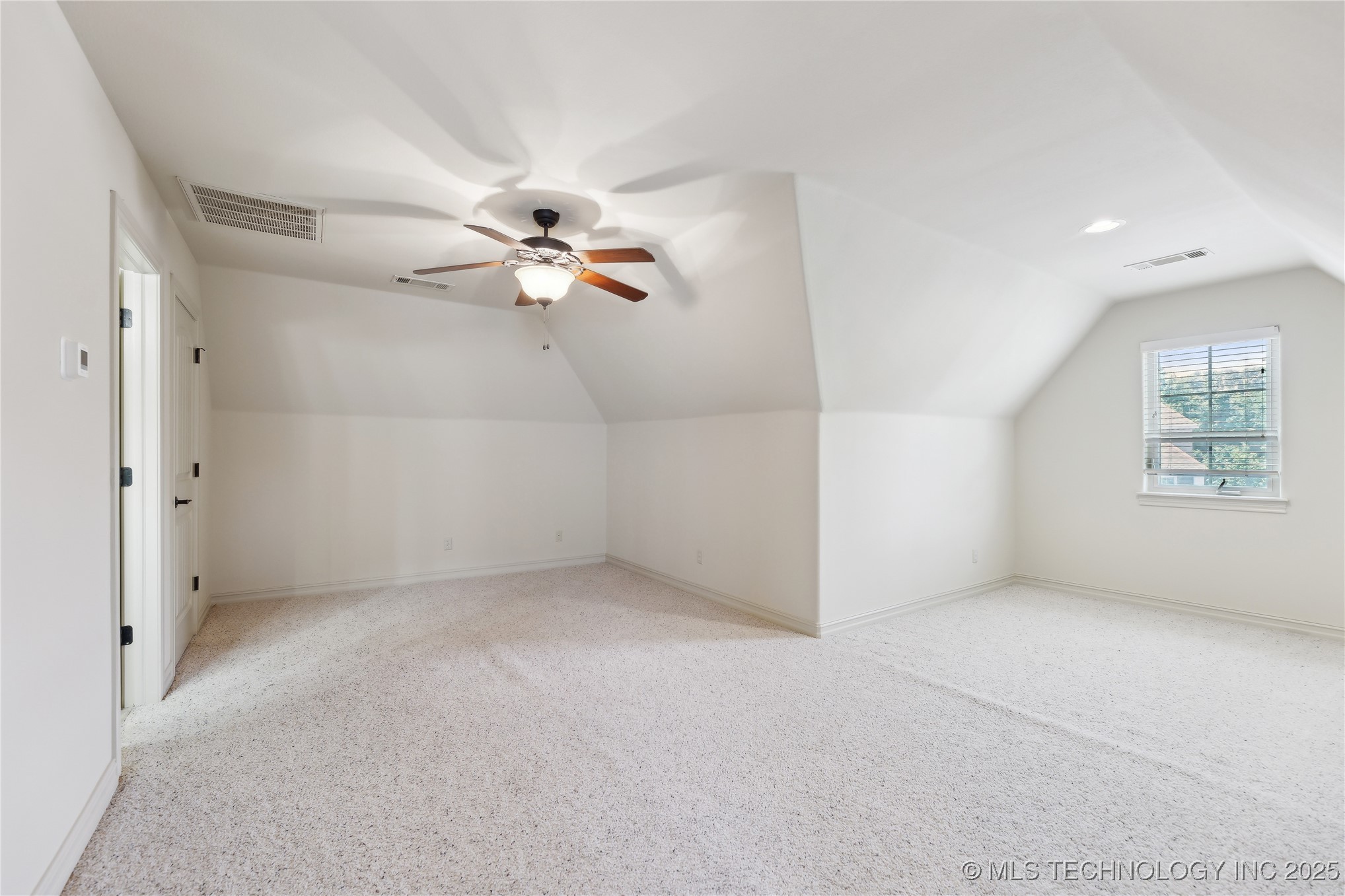 11827 S Oswego Avenue Property Photo 30