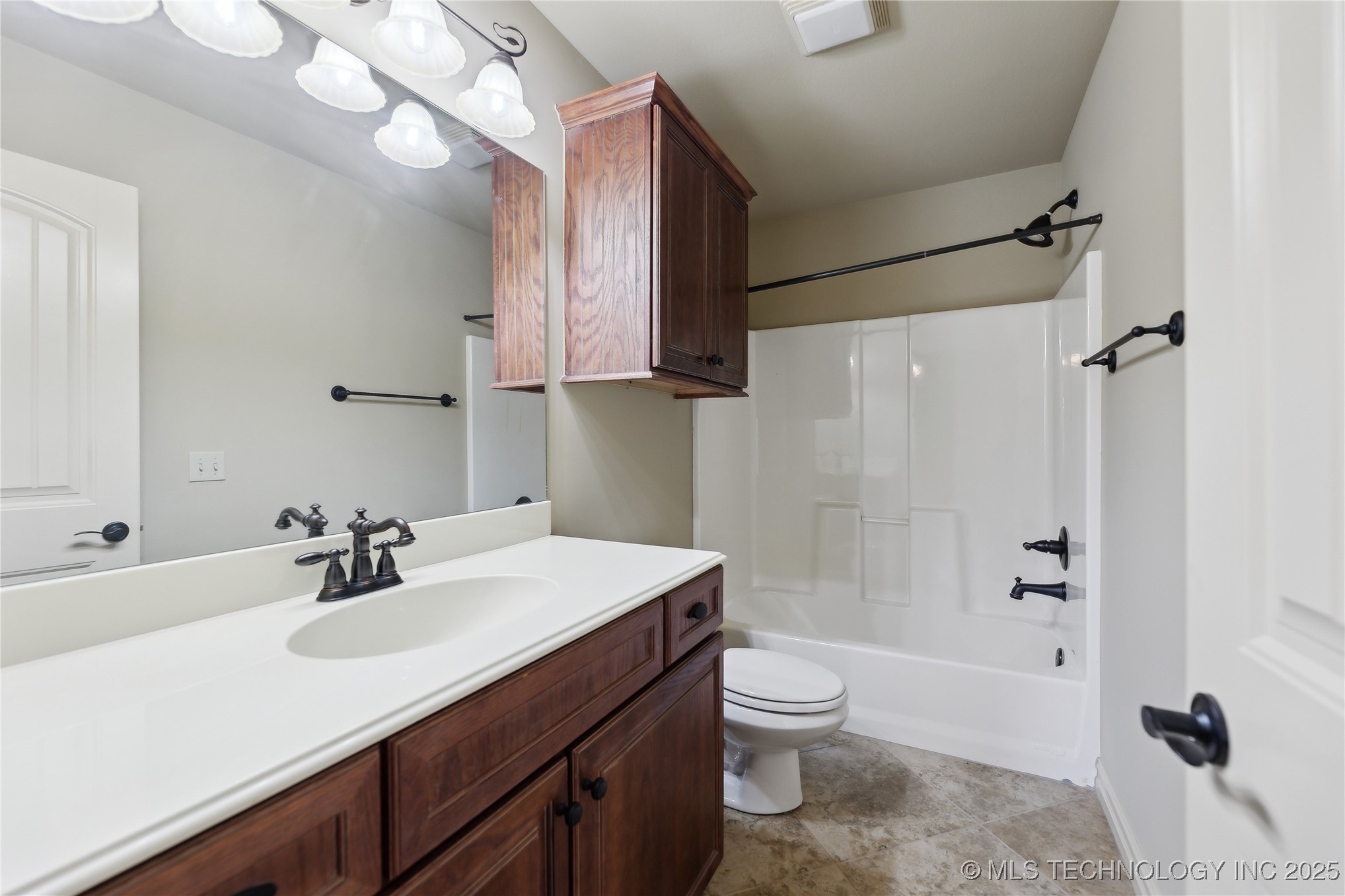11827 S Oswego Avenue Property Photo 32