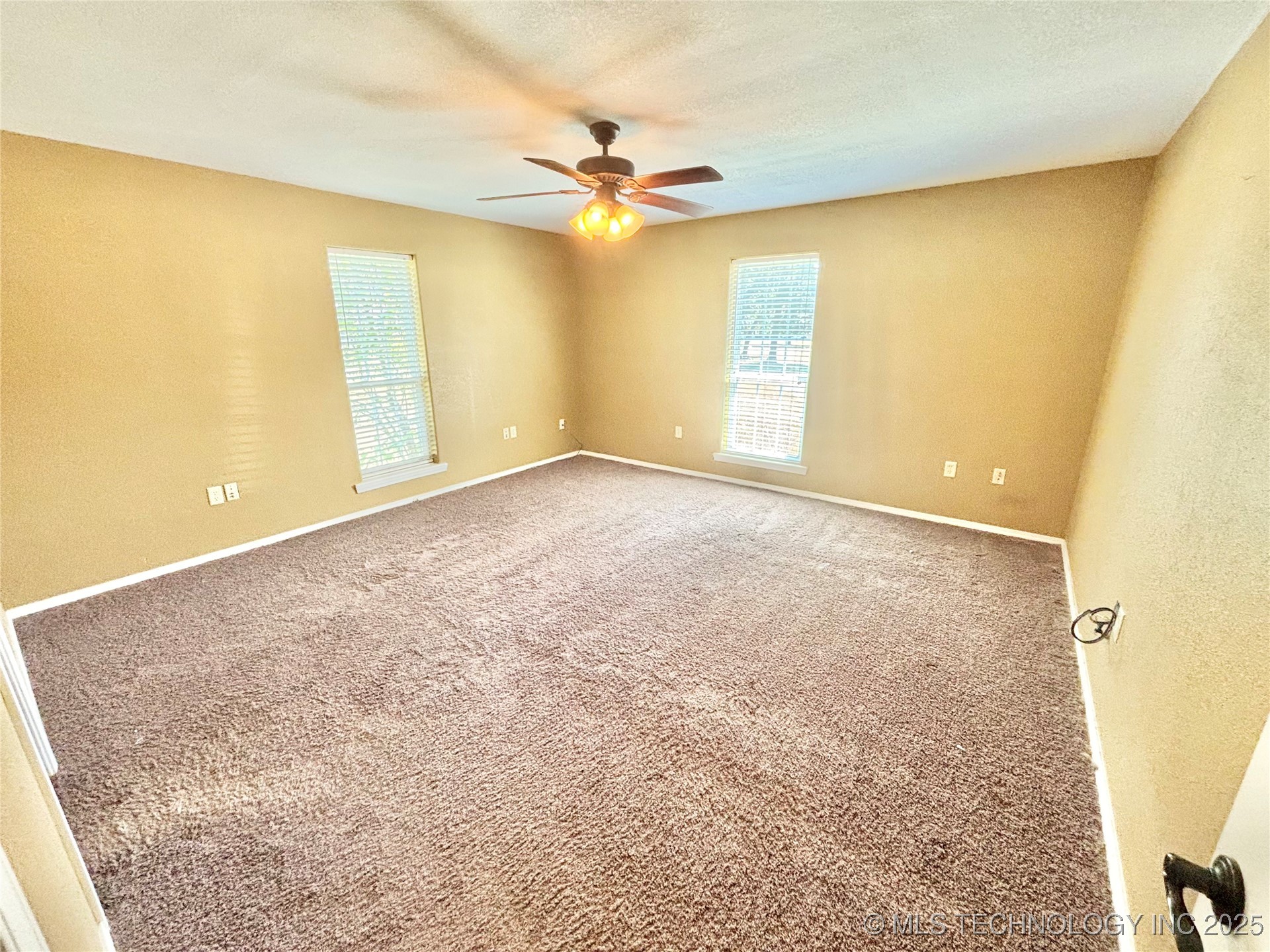 1219 Nw 3rd Circle Property Photo 12