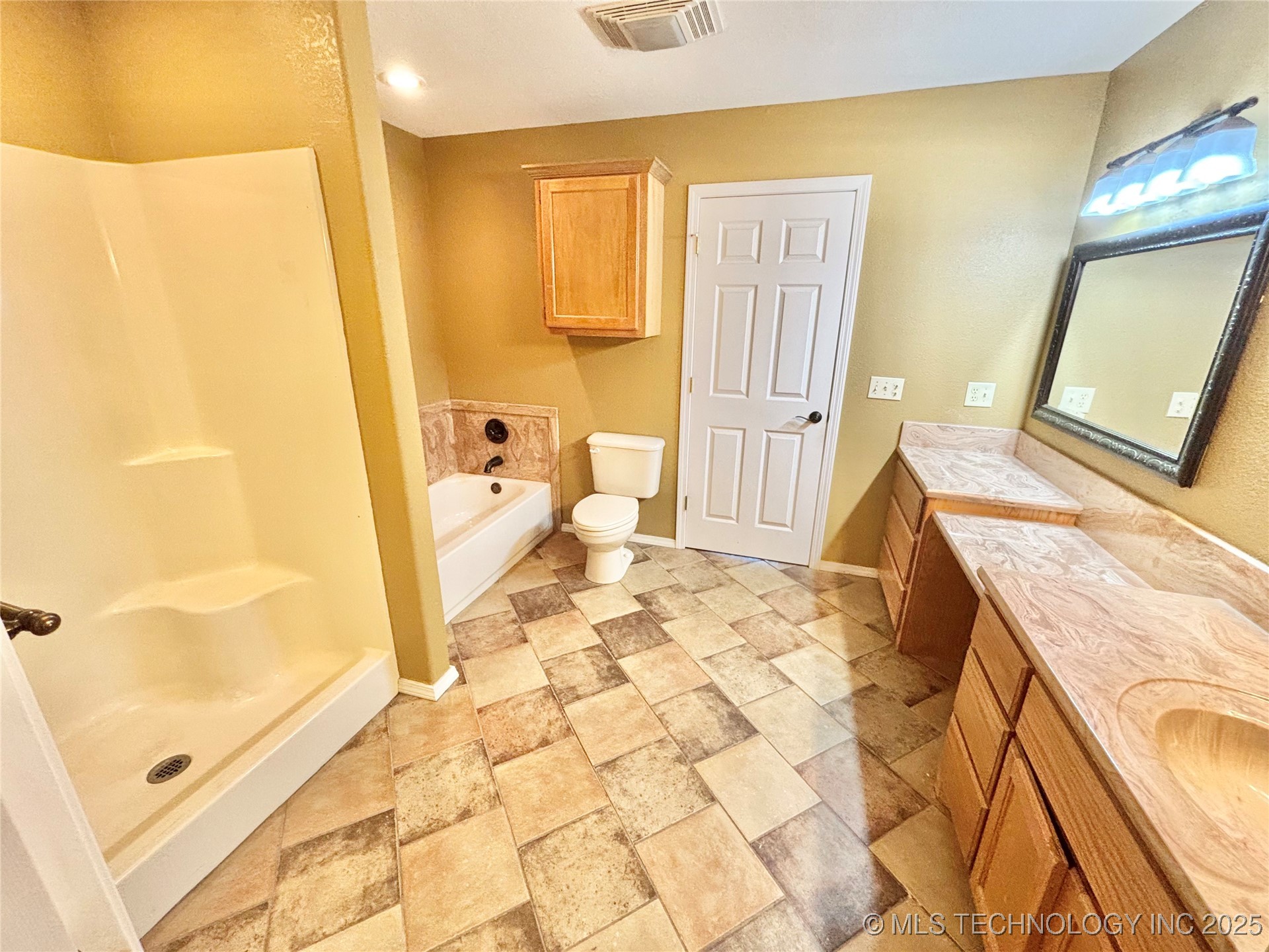 1219 Nw 3rd Circle Property Photo 13