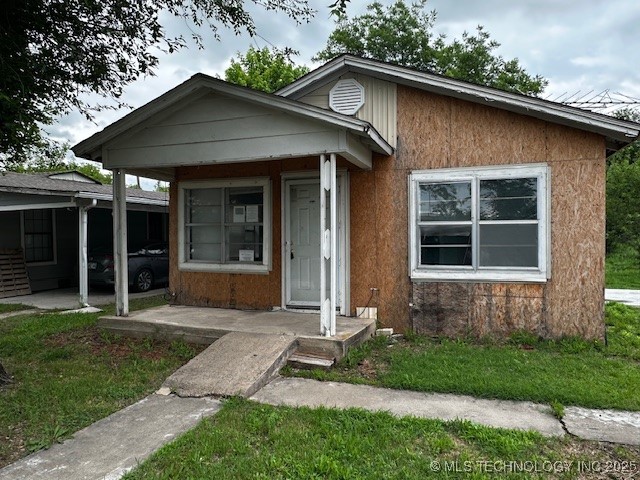 708 S 1st Property Photo 1