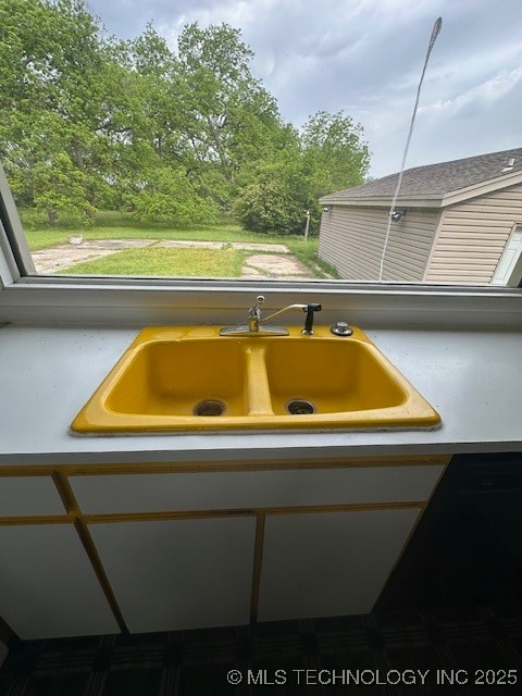 7180 Country Hollow Property Photo 18
