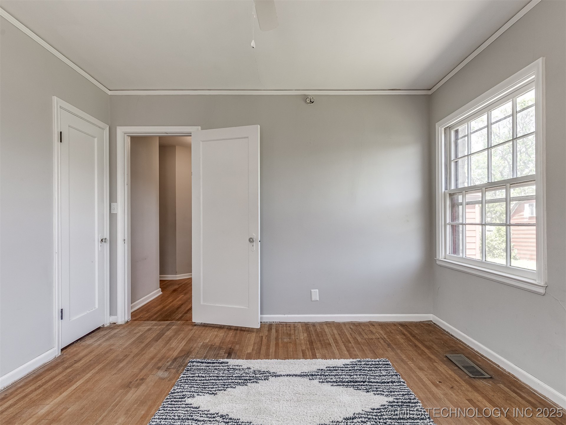 3923 E 11th Place Property Photo 25