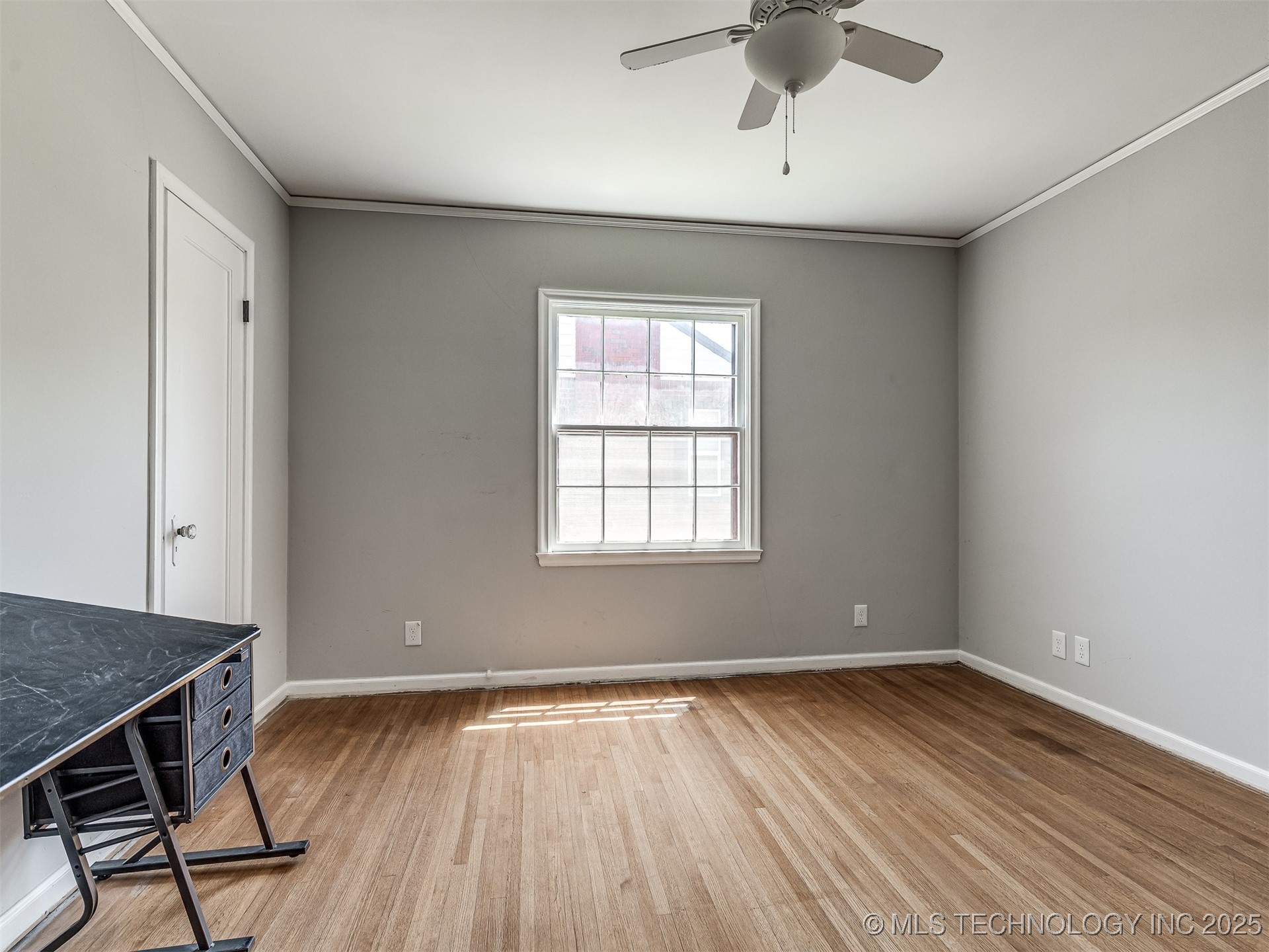 3923 E 11th Place Property Photo 31