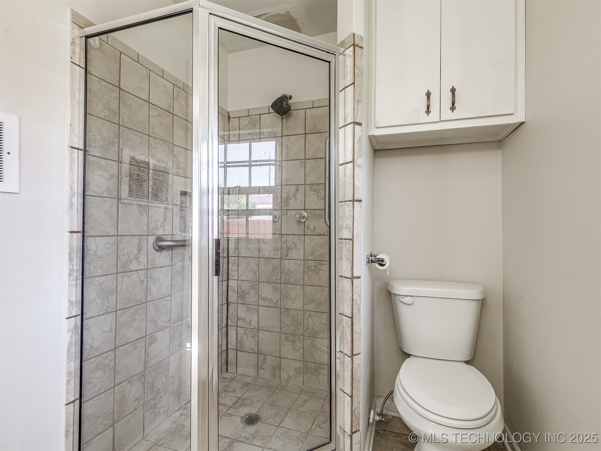 3923 E 11th Place Property Photo 38