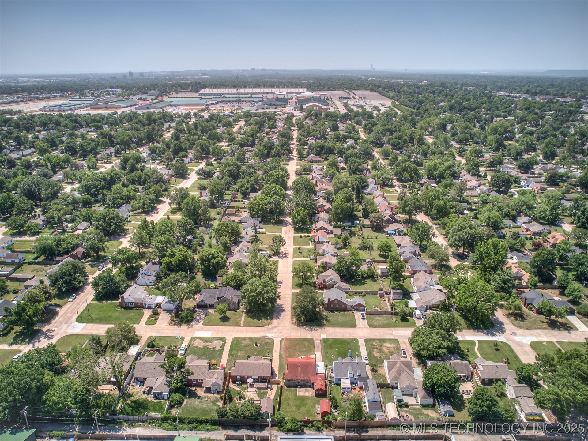 3923 E 11th Place Property Photo 44