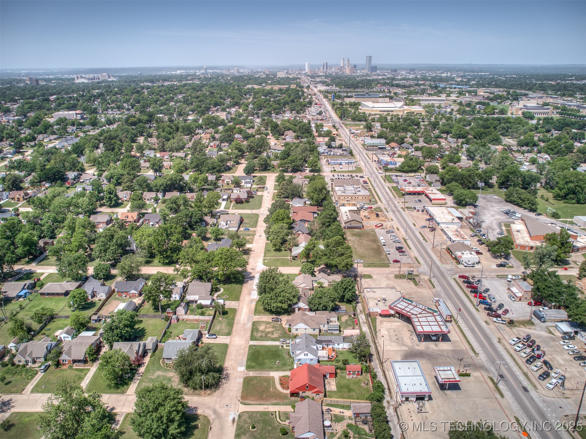 3923 E 11th Place Property Photo 45