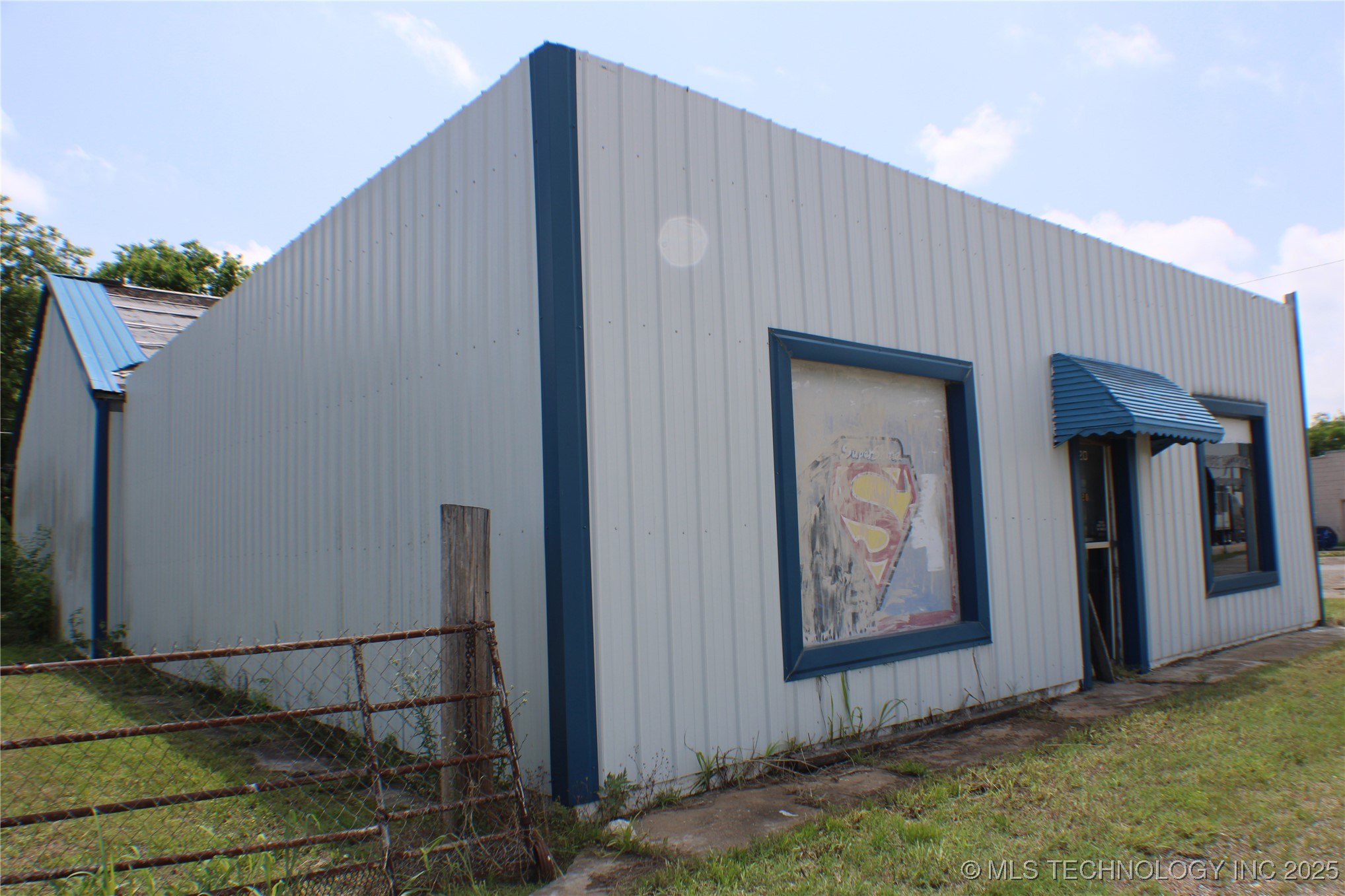 120 Us Hwy 69 N Property Photo