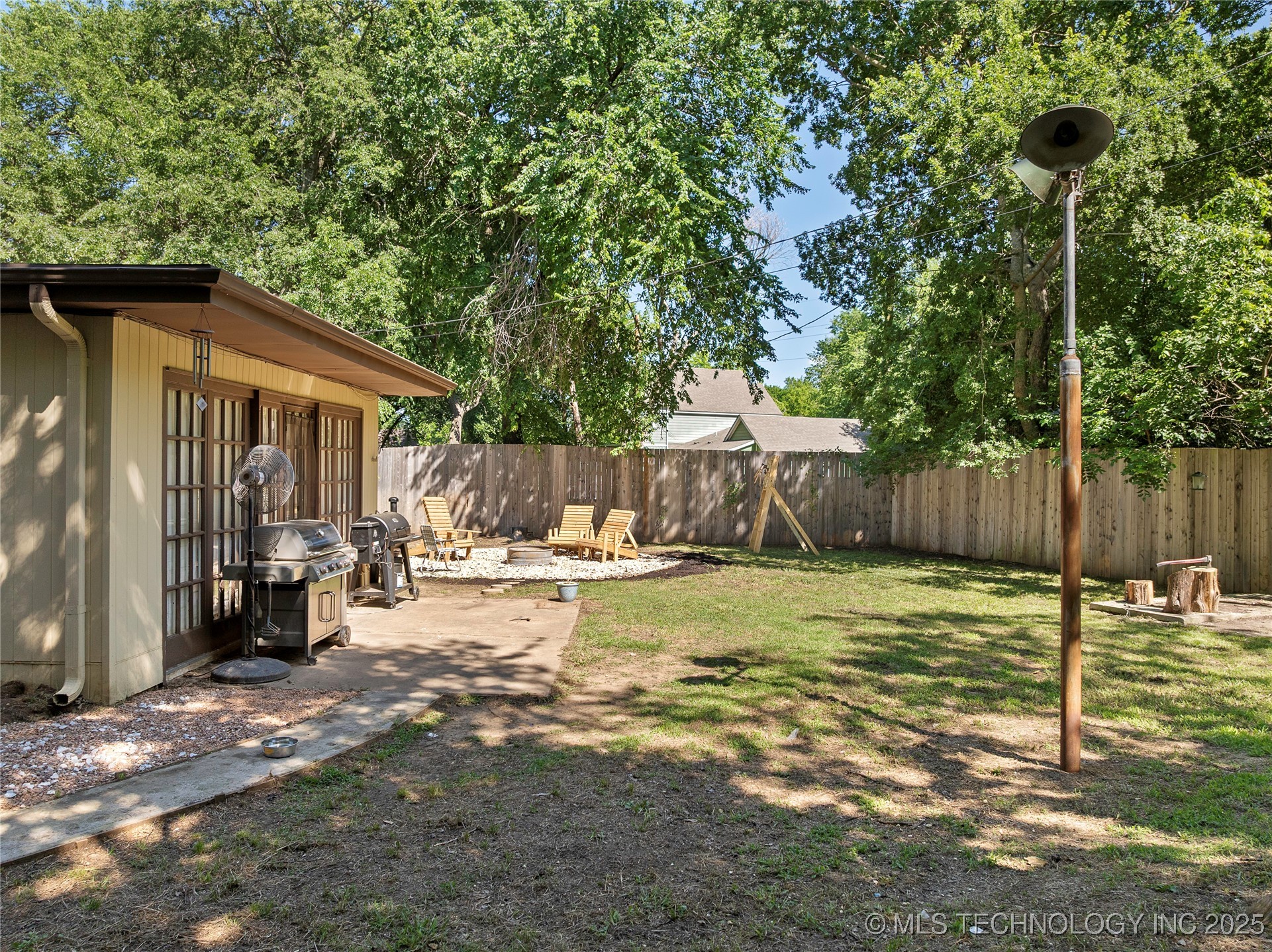 532 Hammers Road Property Photo 7