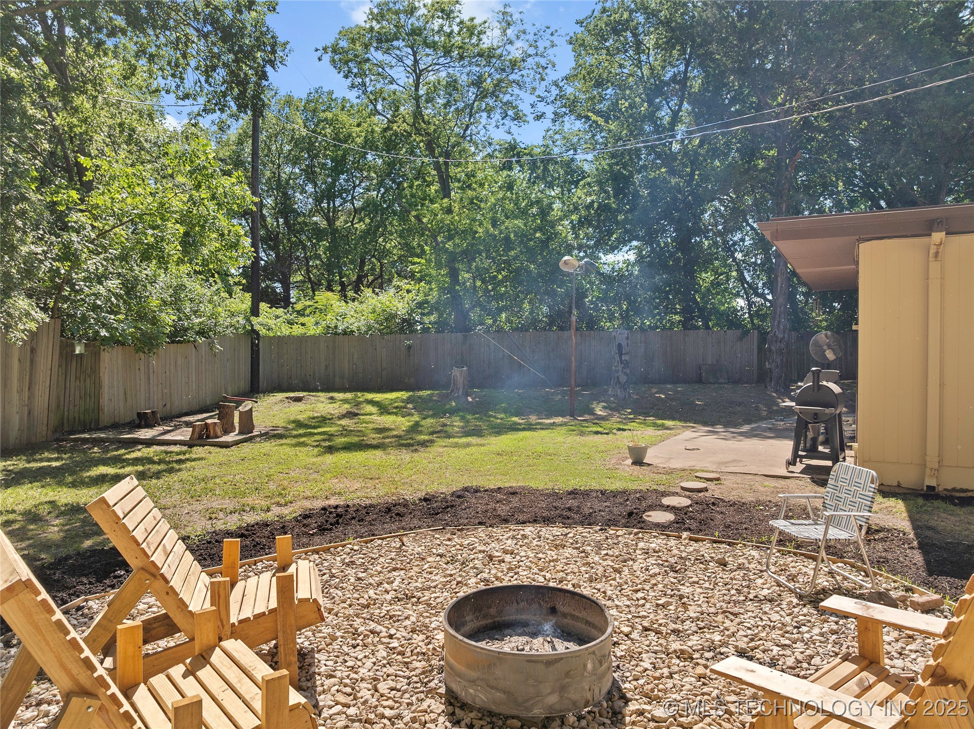 532 Hammers Road Property Photo 12