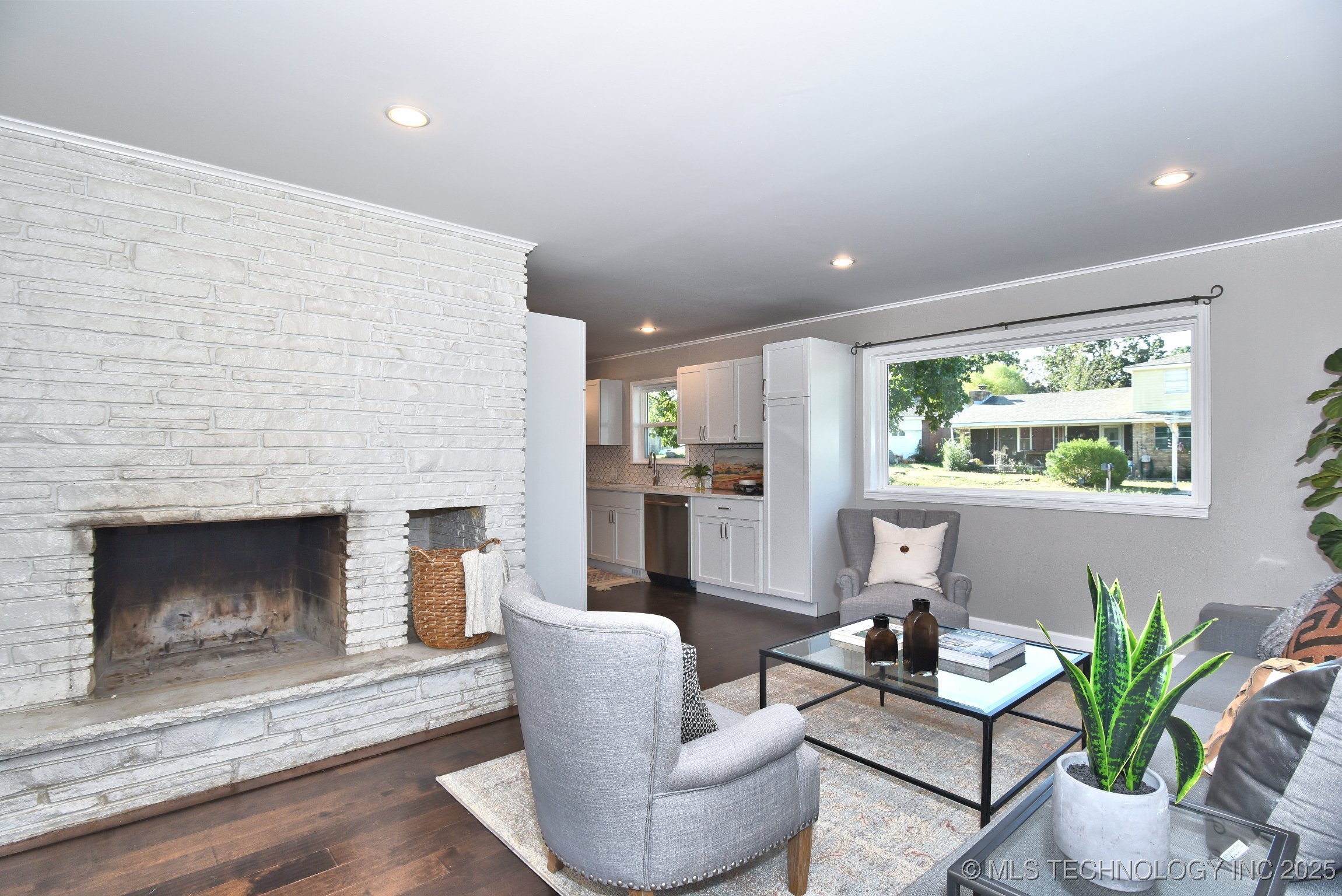 4571 W 64th Place Property Photo 9