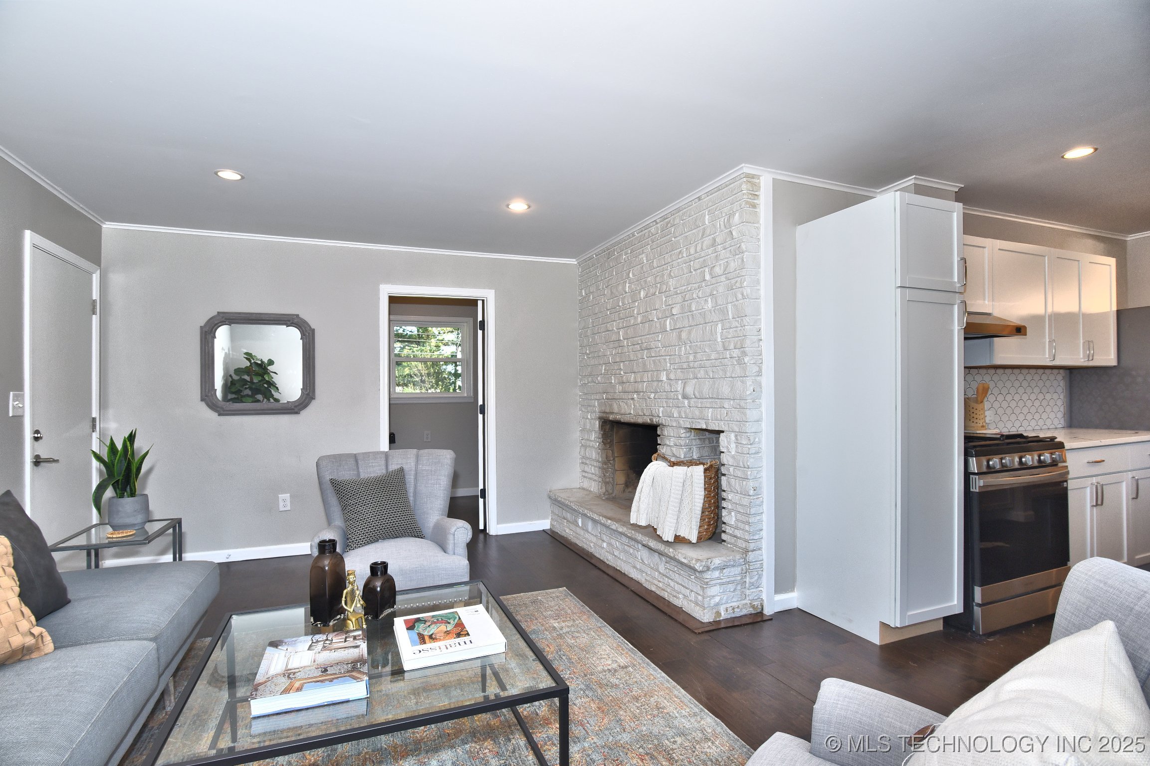 4571 W 64th Place Property Photo 10