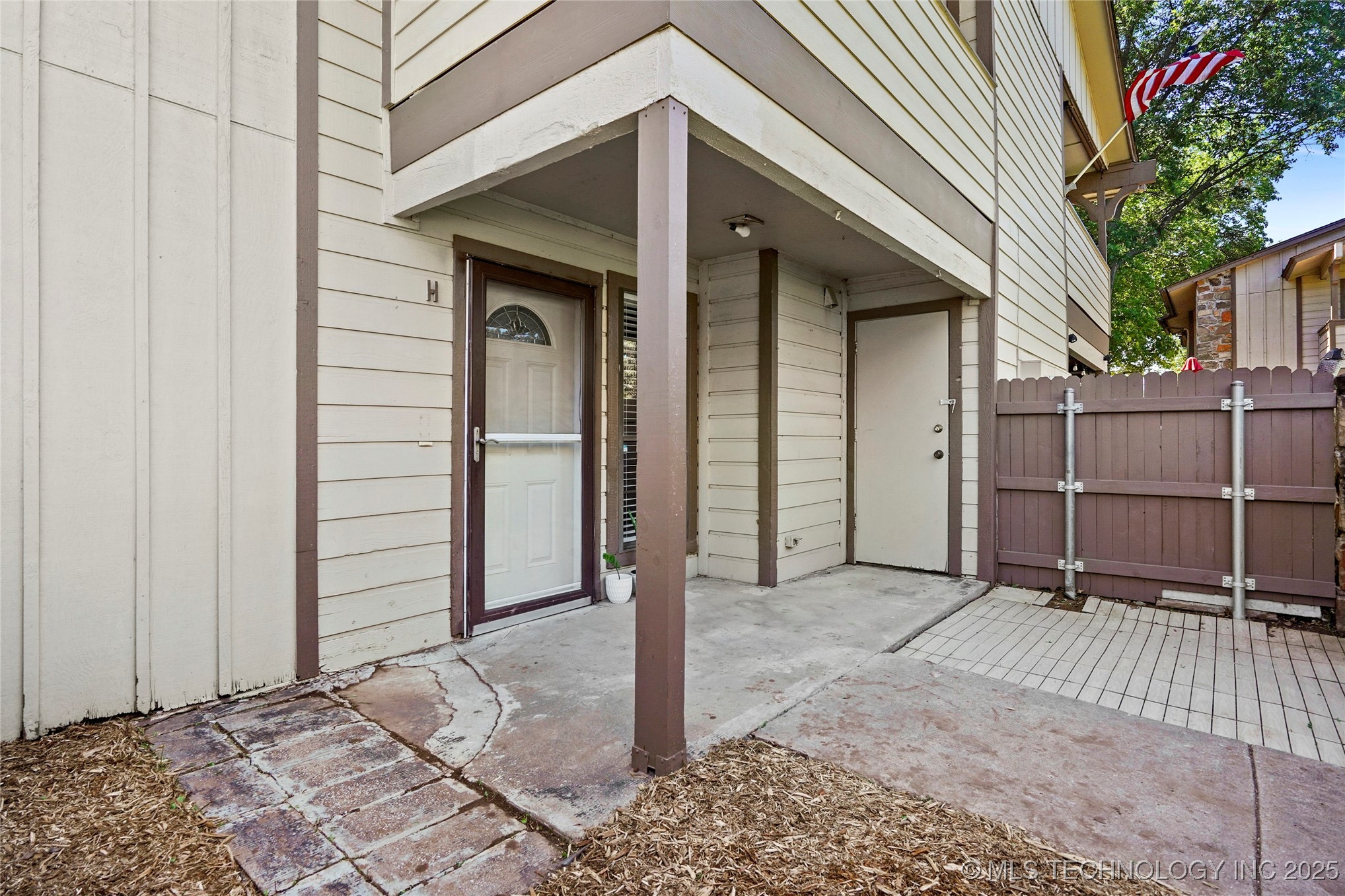 7911 E 66th Street 45h Property Photo 3