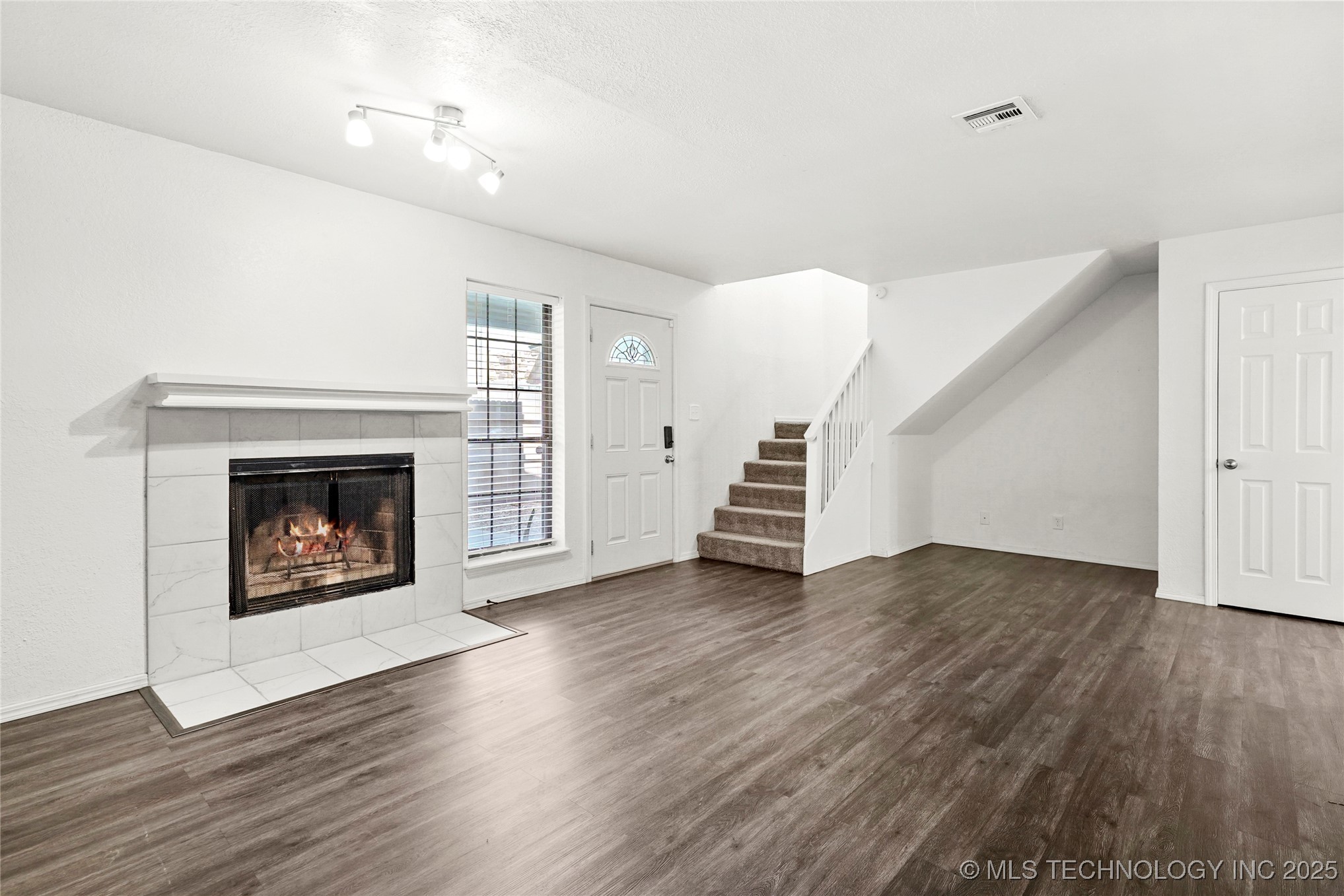 7911 E 66th Street 45h Property Photo 5