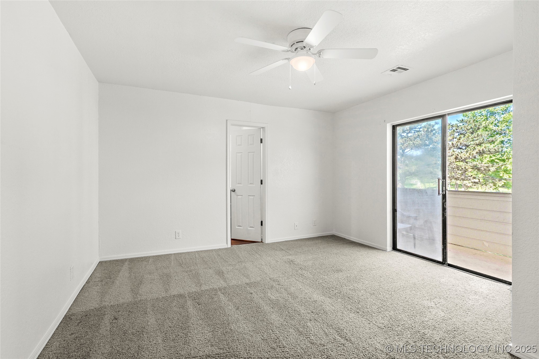 7911 E 66th Street 45h Property Photo 16