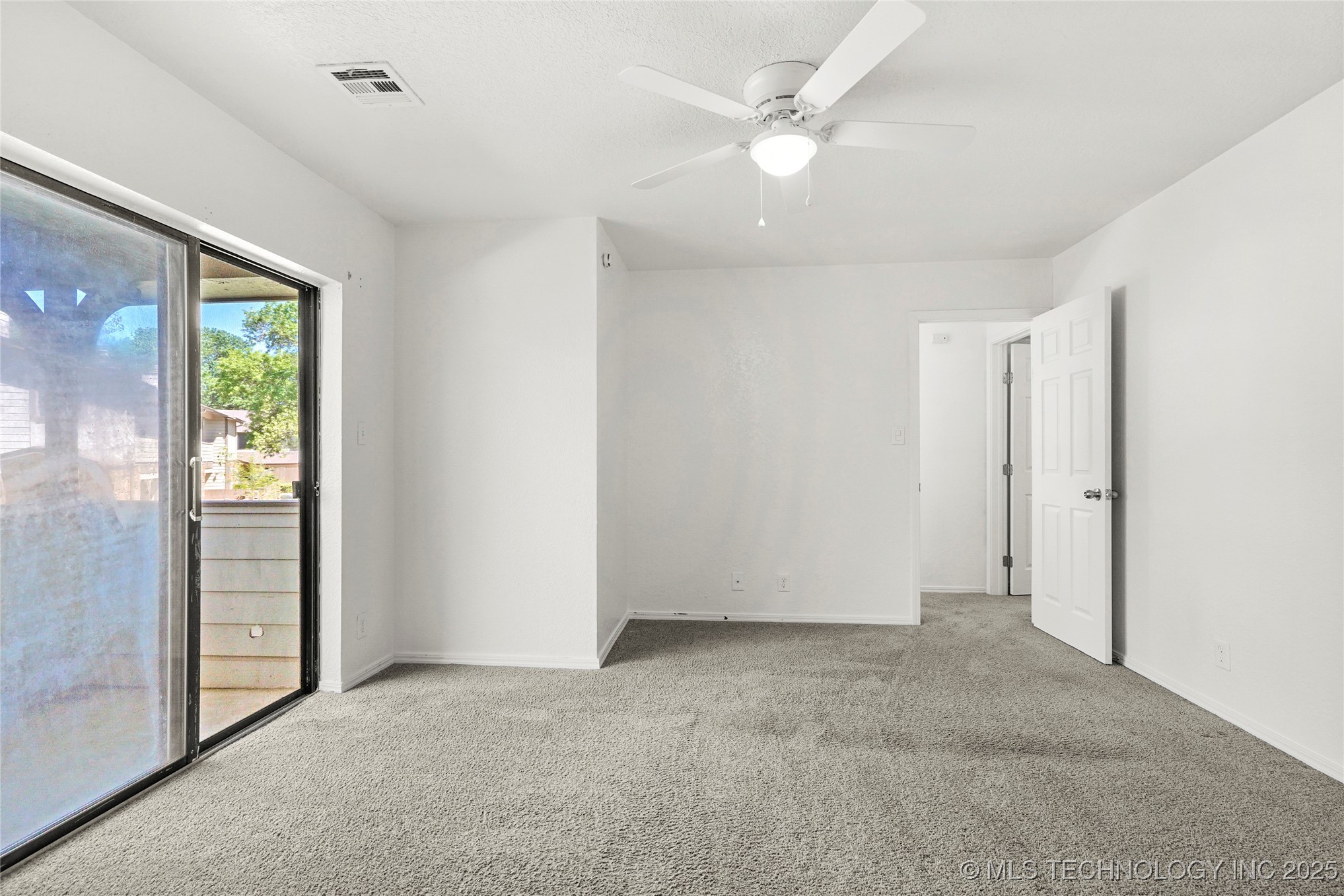 7911 E 66th Street 45h Property Photo 17