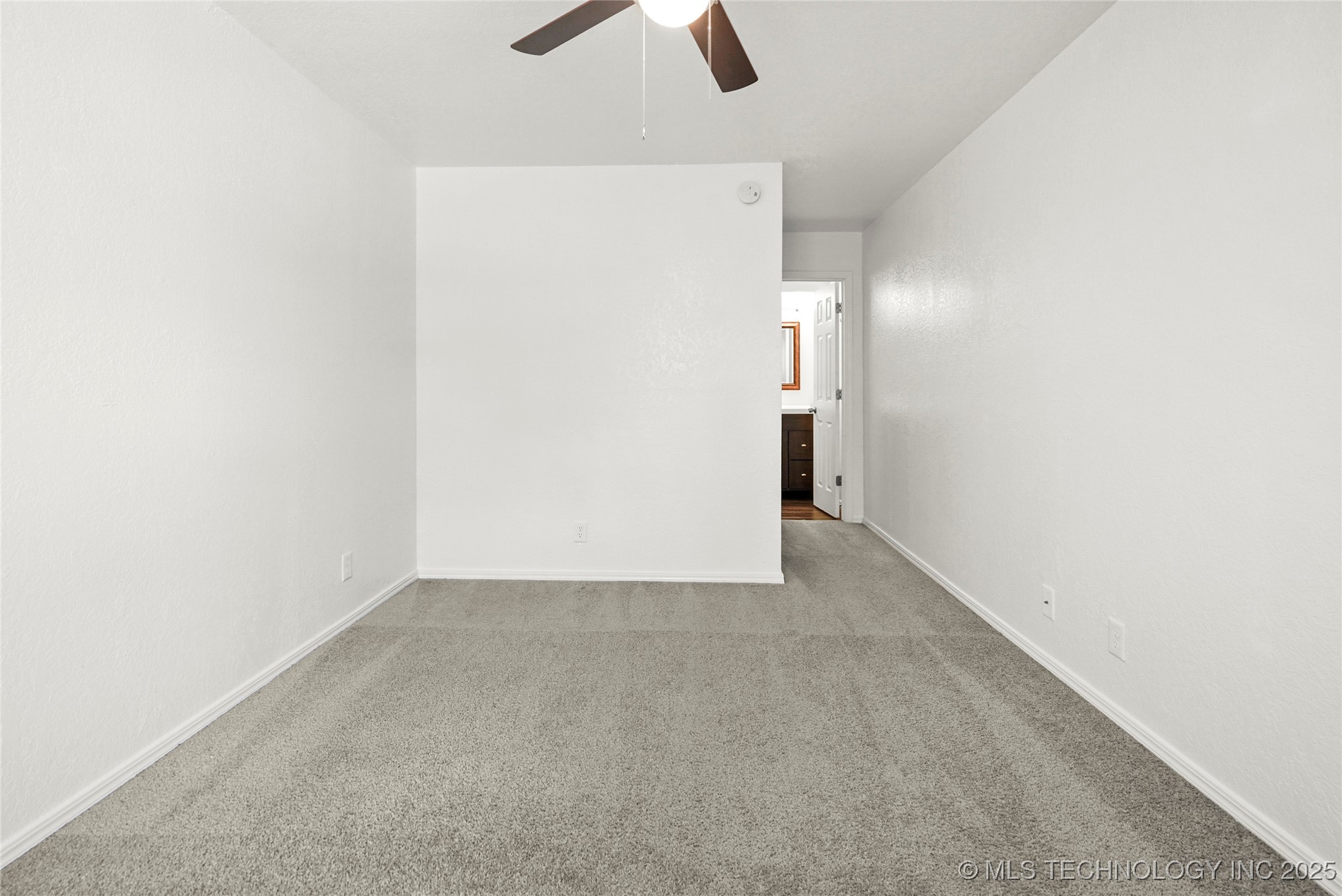 7911 E 66th Street 45h Property Photo 21