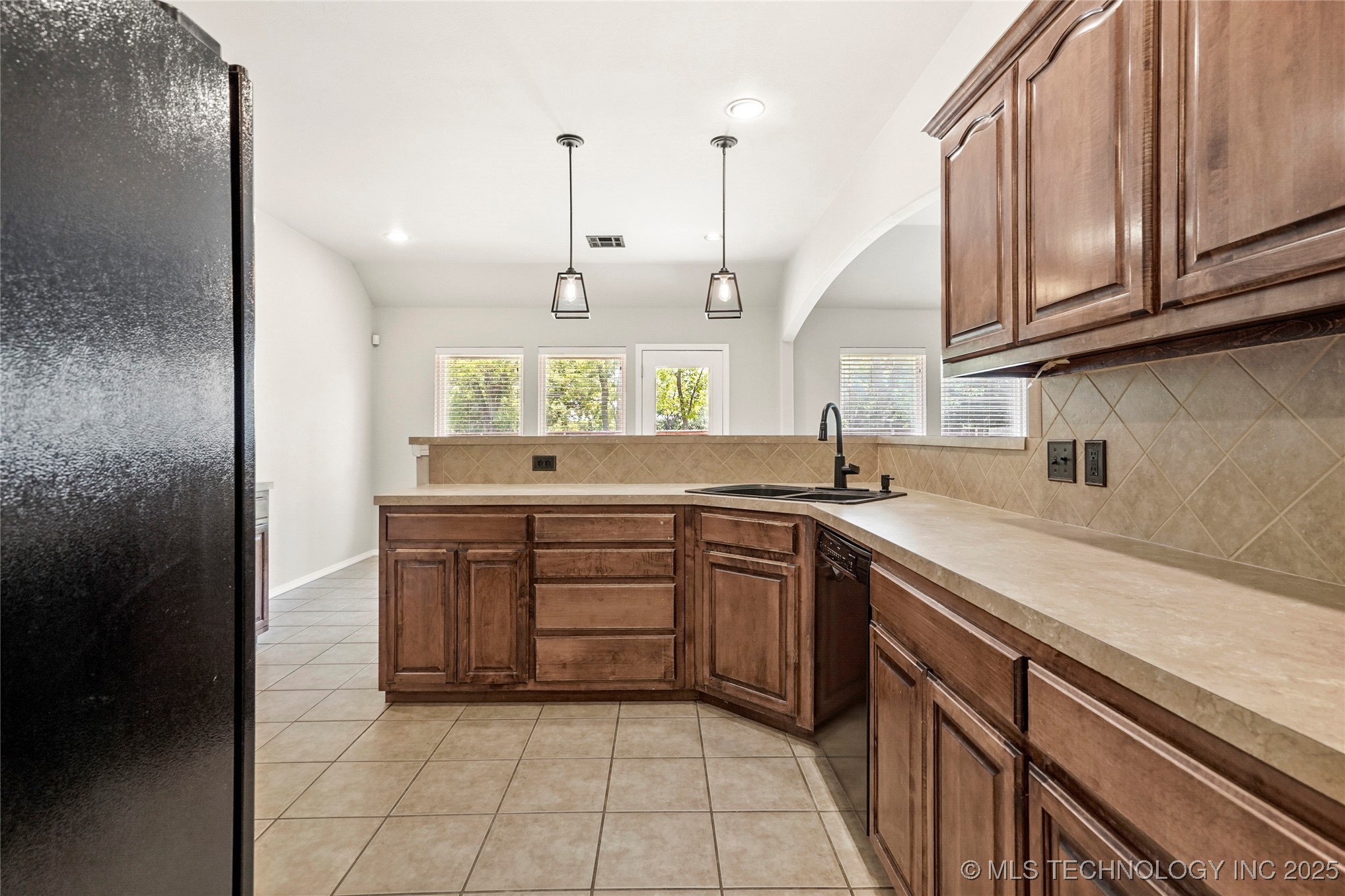 4611 N 36th Place Property Photo 13