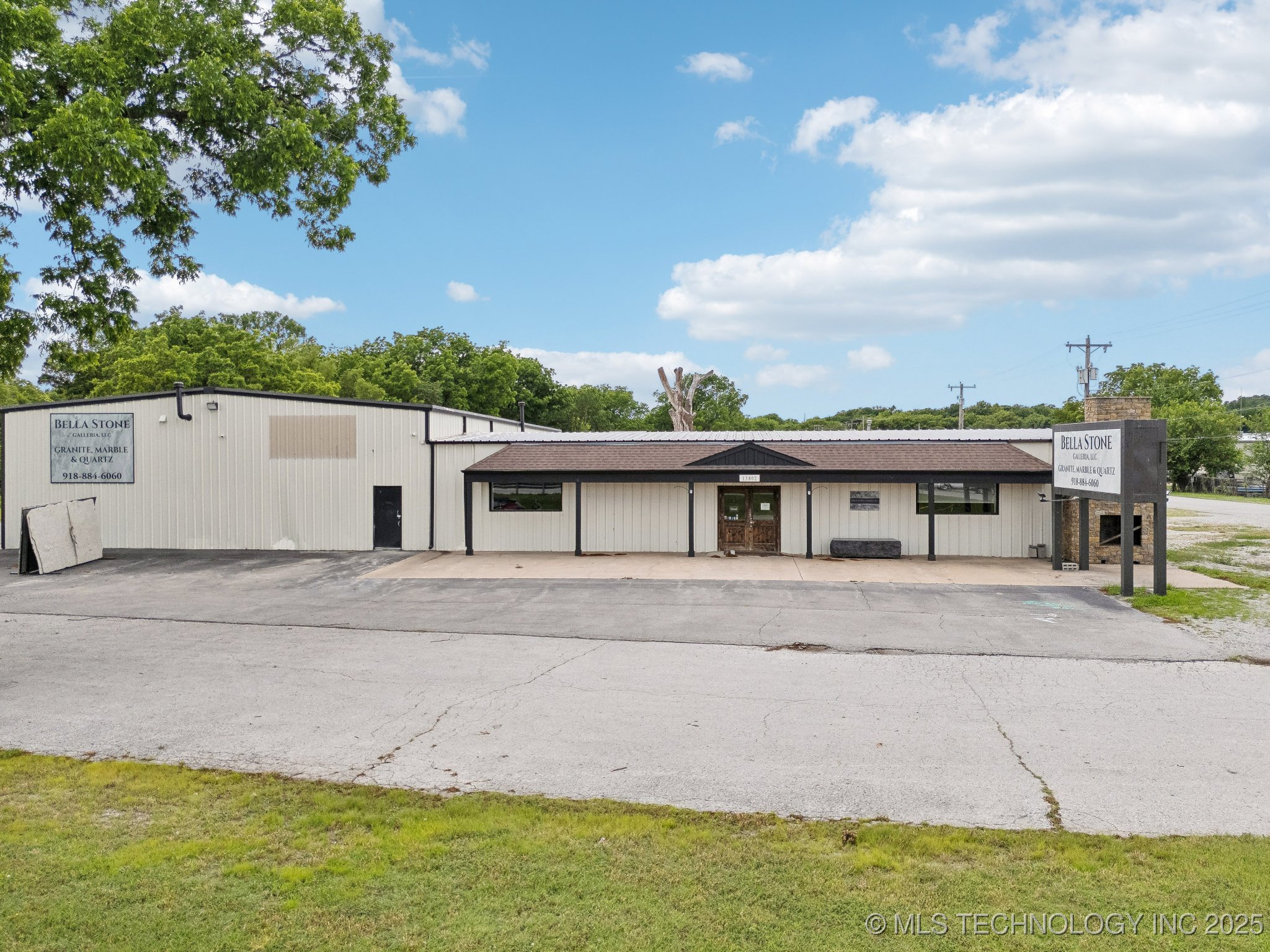 13802 S Union Place Property Photo