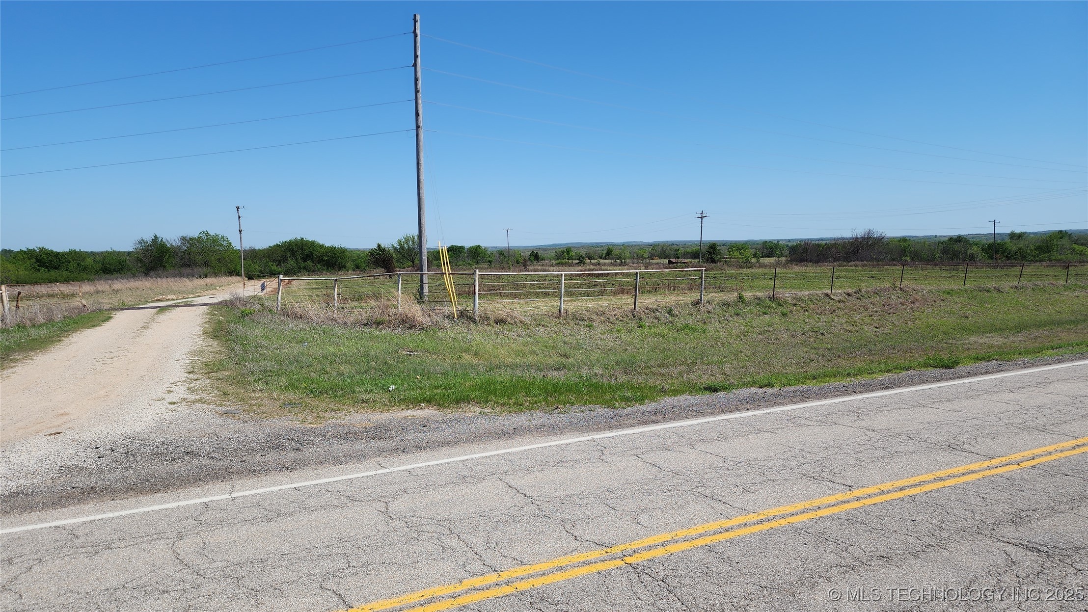 Hwy 18 Highway Property Photo