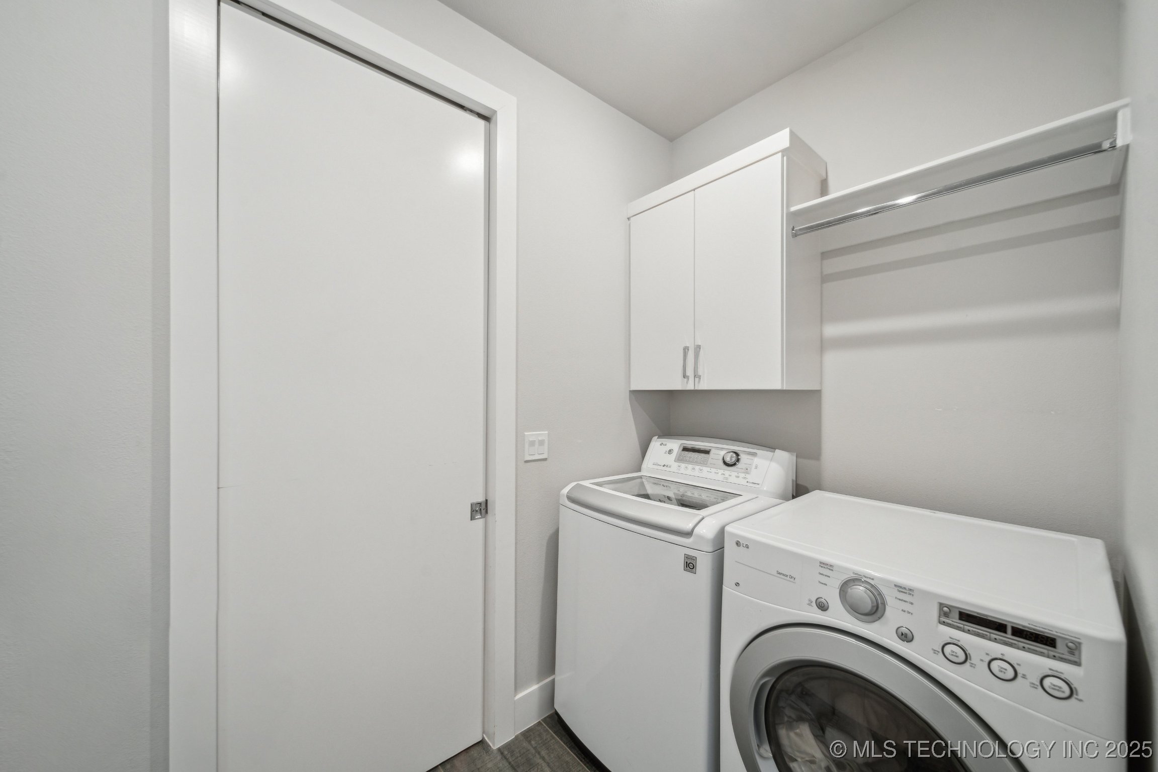 1106 E 36 Place Property Photo 26