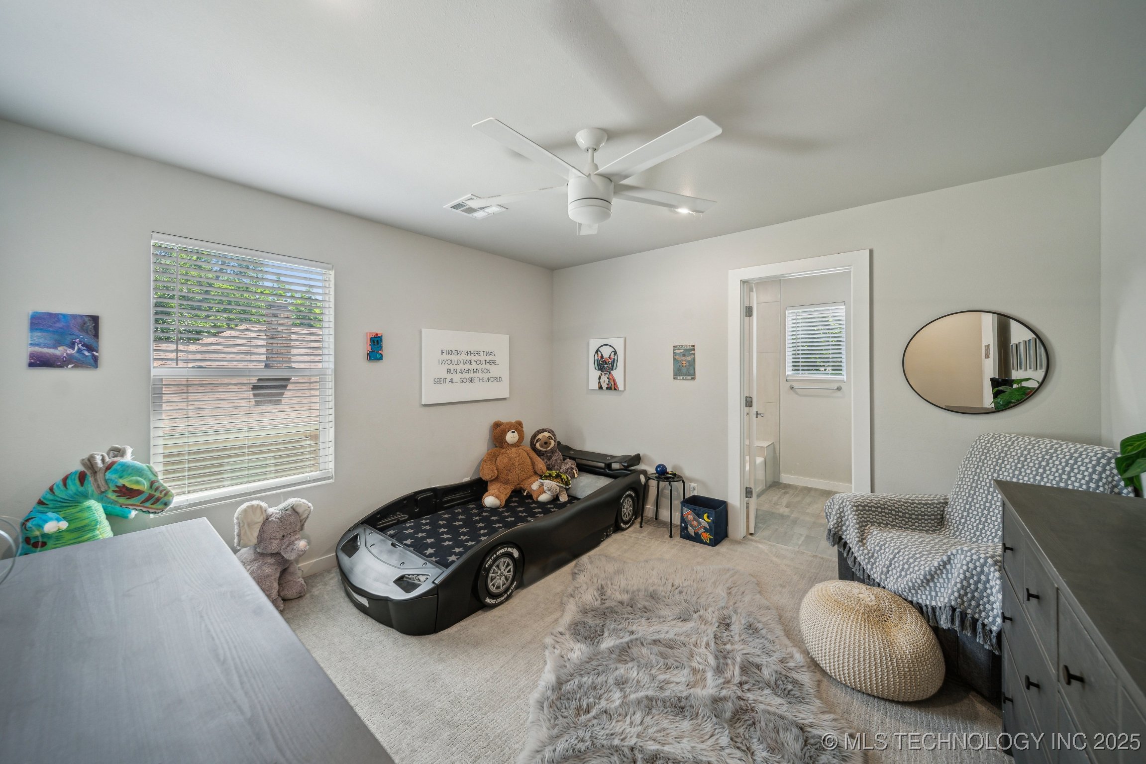 1106 E 36 Place Property Photo 29