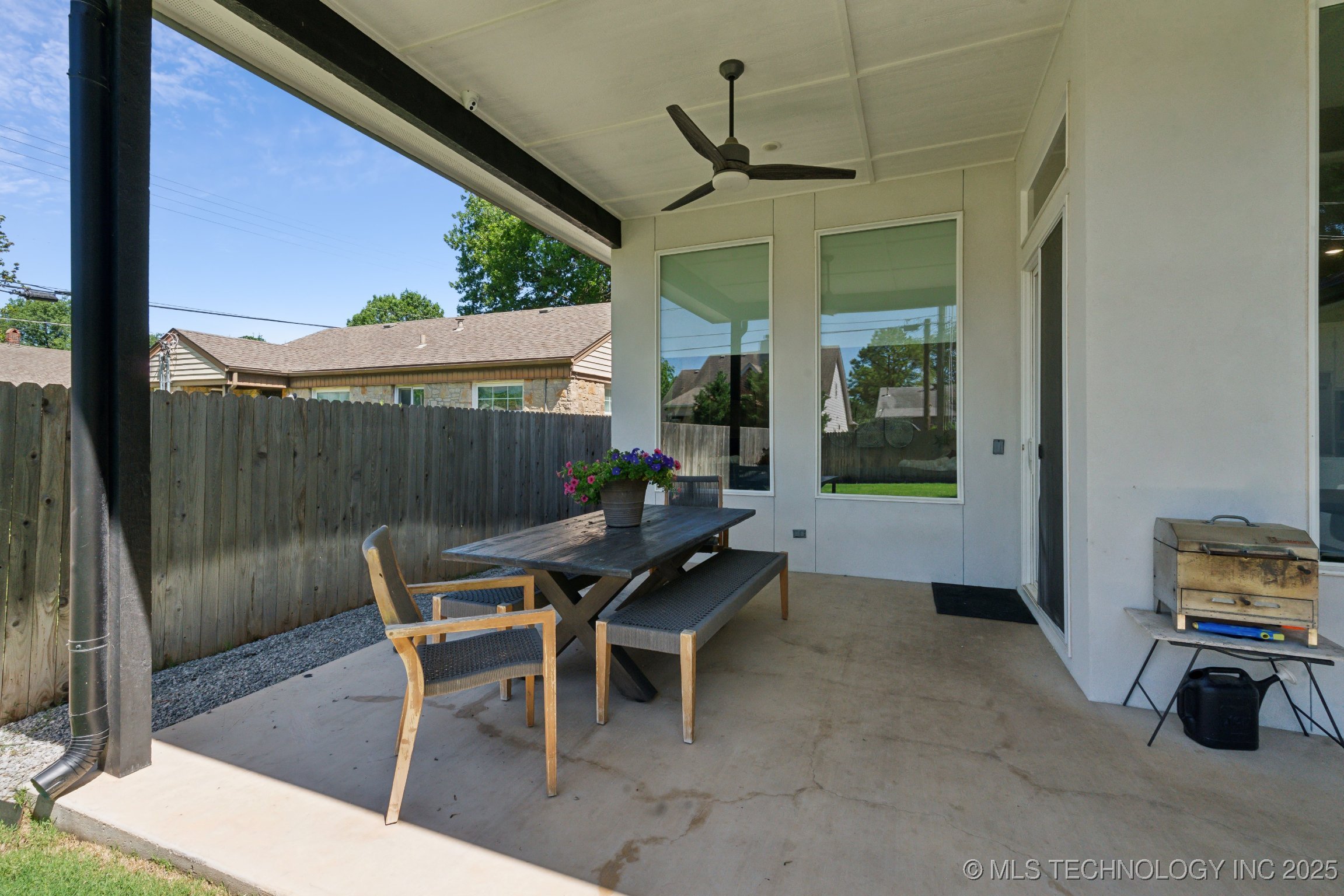 1106 E 36 Place Property Photo 34