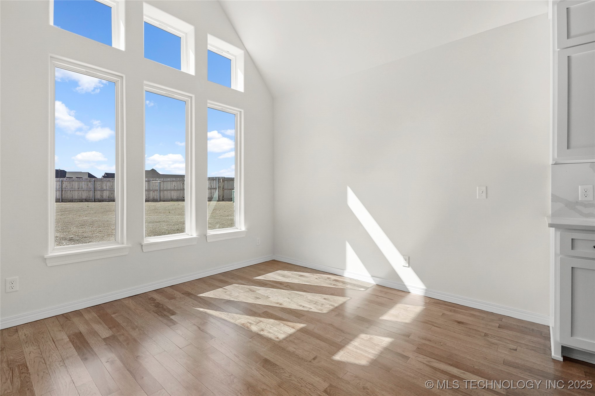 13634 S 21st Court E Property Photo 26