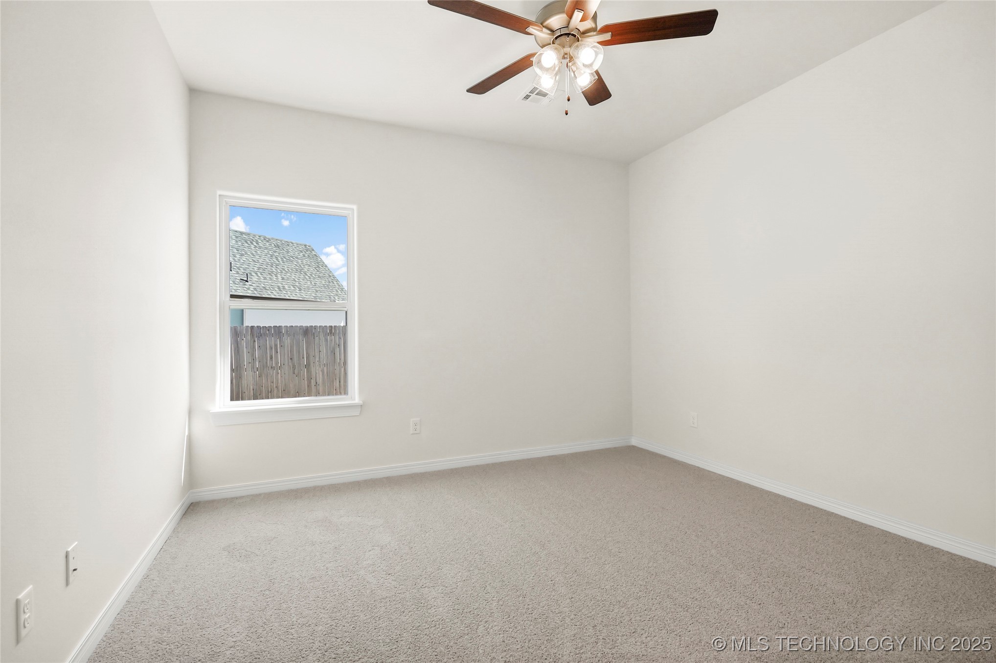 13634 S 21st Court E Property Photo 40