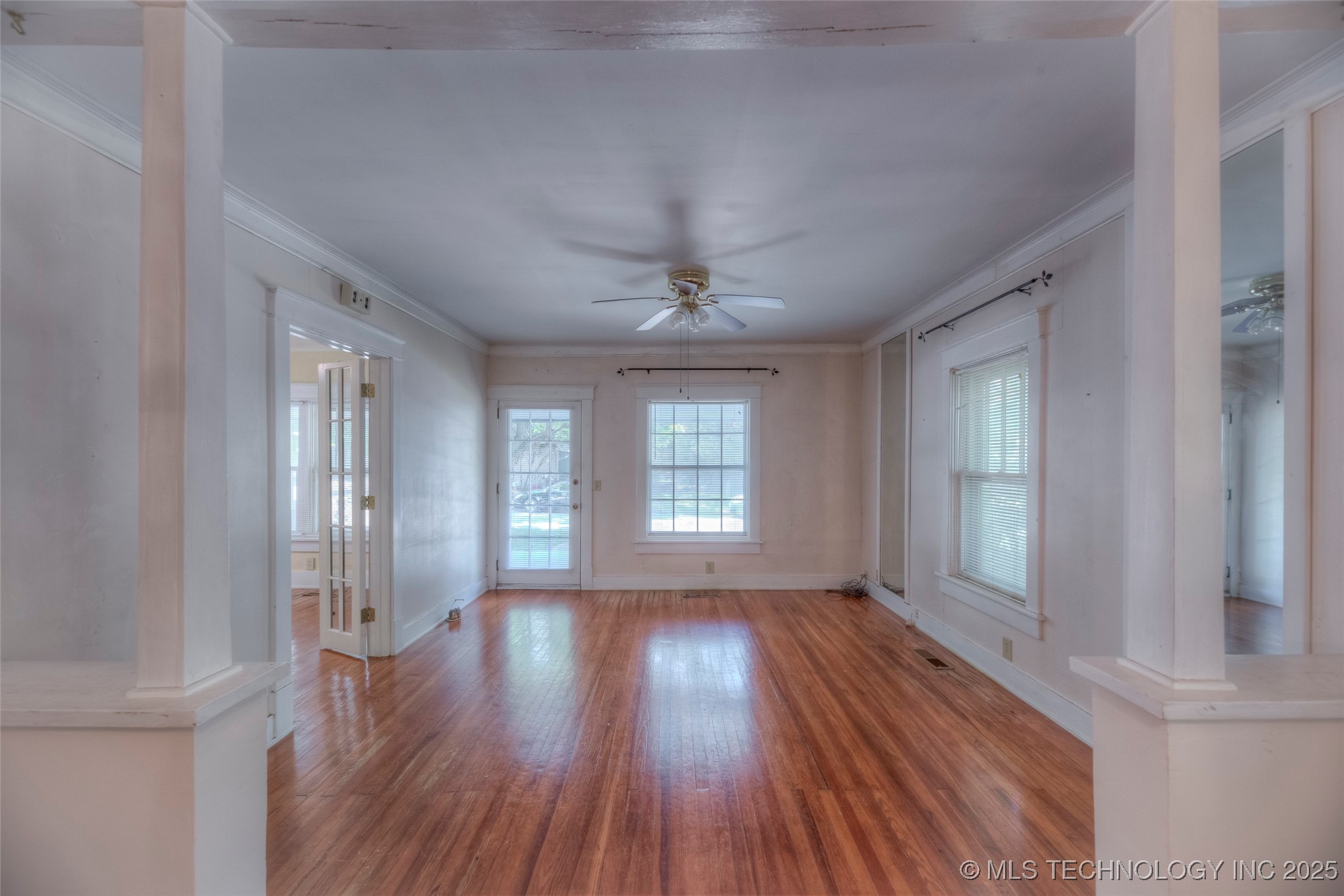 234 E Freeport Street Property Photo 3