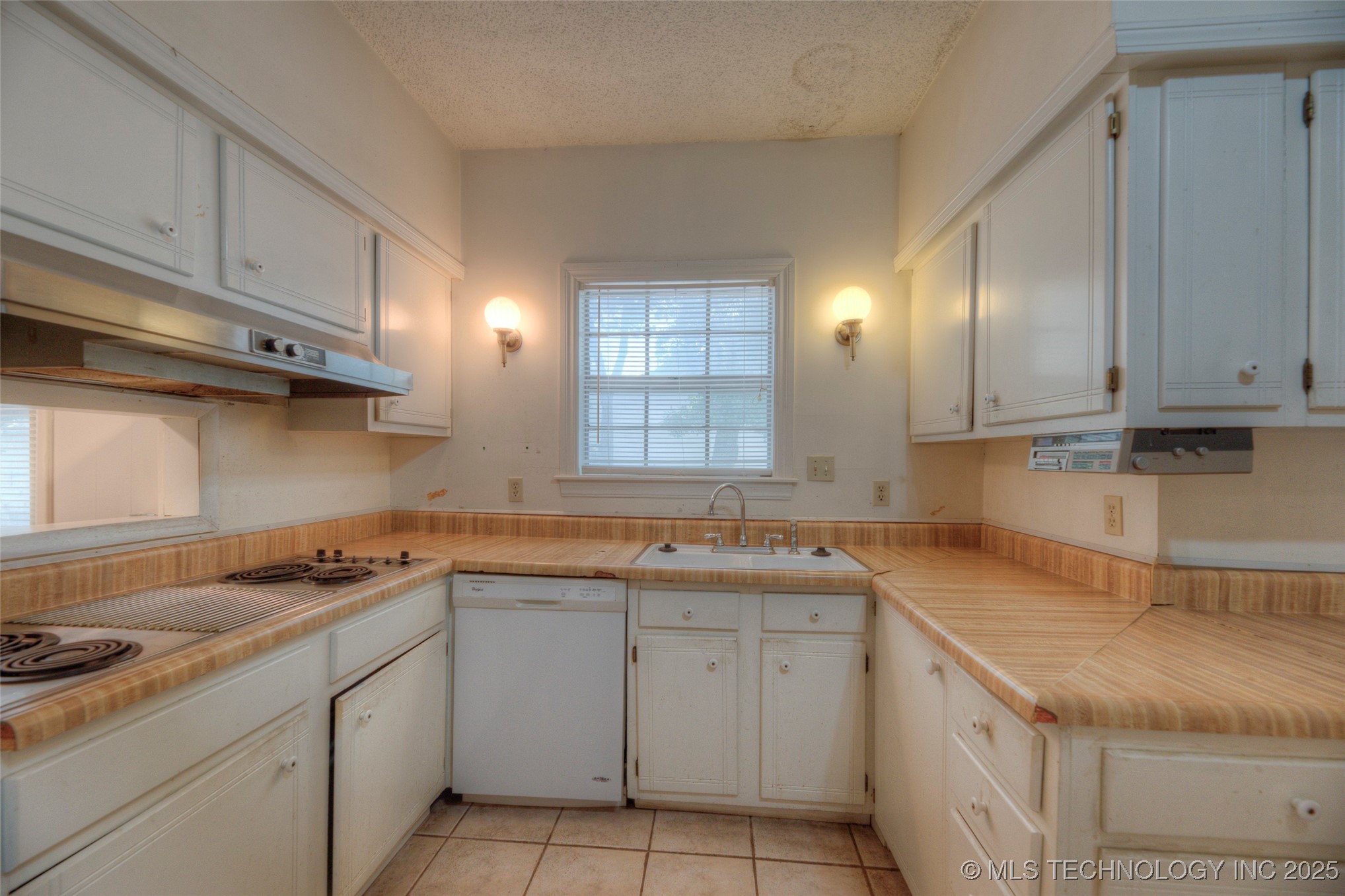 234 E Freeport Street Property Photo 13