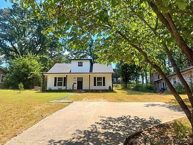 260 Hickory Drive Property Photo 3