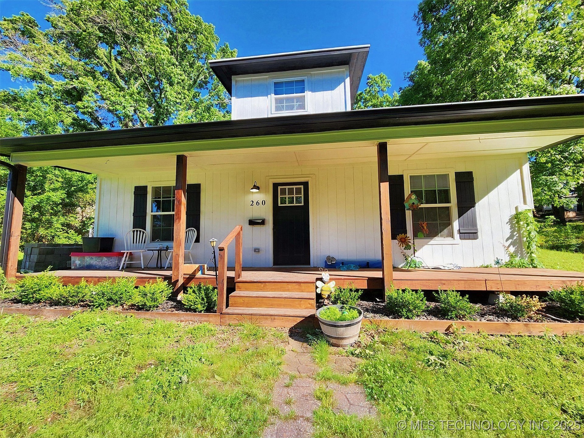 260 Hickory Drive Property Photo 4