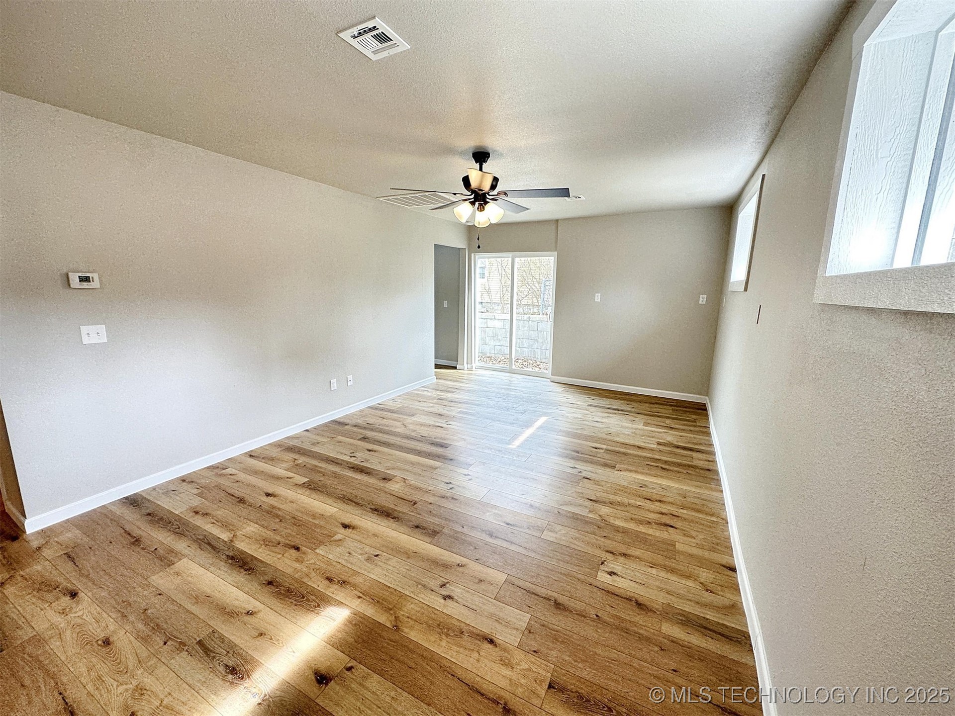 260 Hickory Drive Property Photo 8