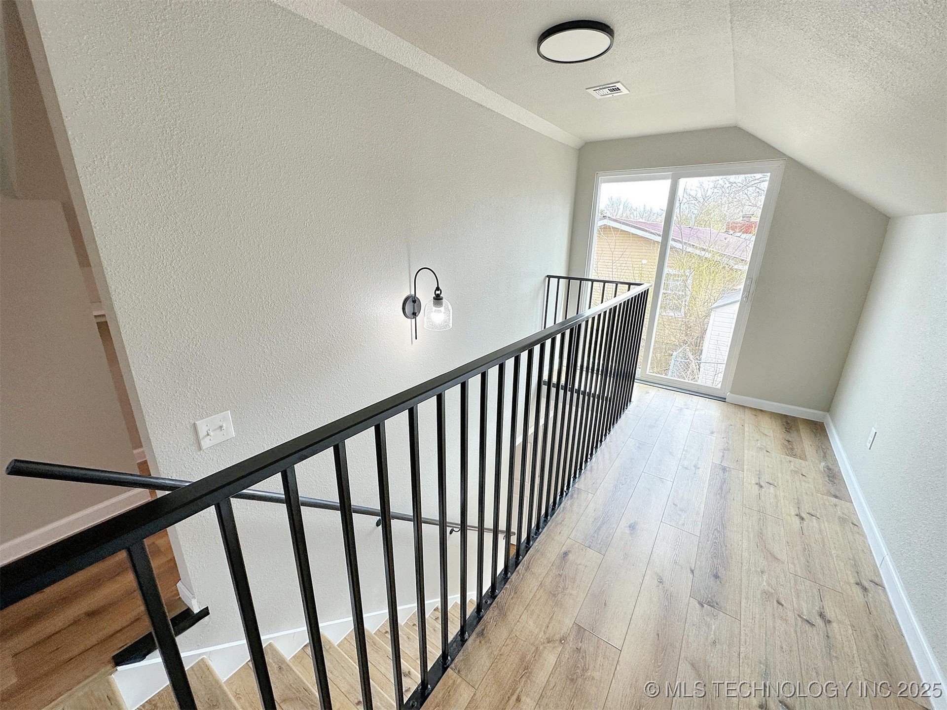 260 Hickory Drive Property Photo 16