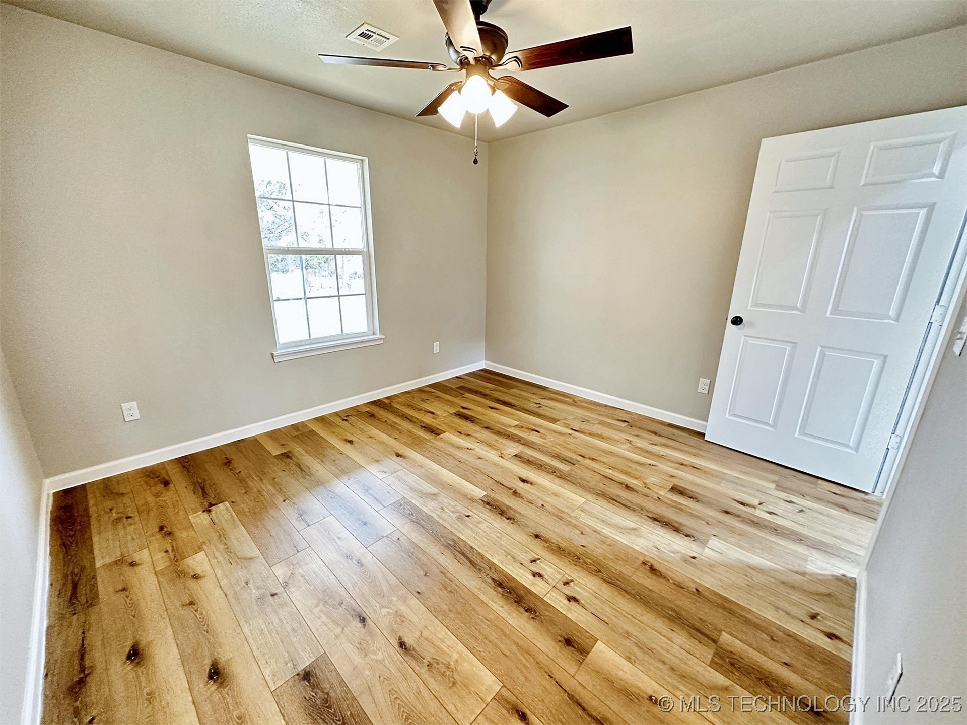 260 Hickory Drive Property Photo 27