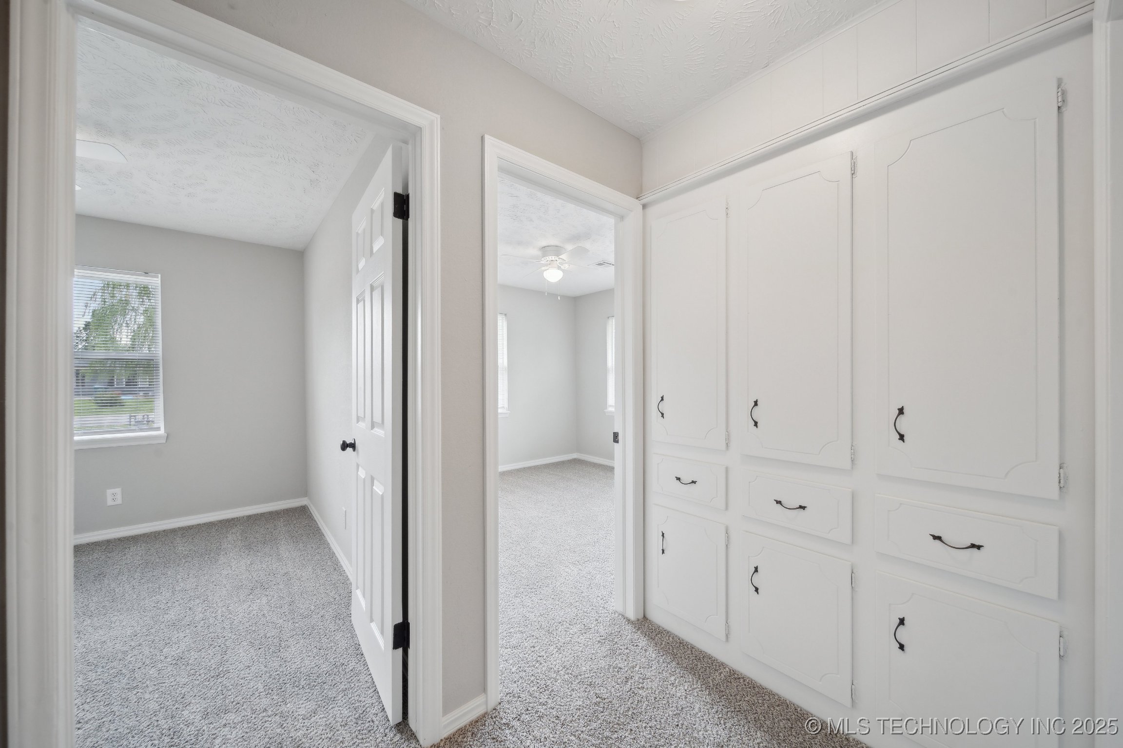 128 Suburban Lane Property Photo 19