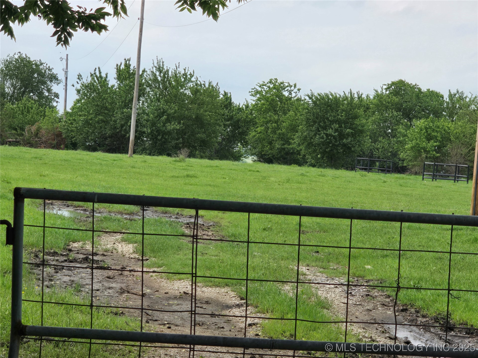 1 Highway Highway Property Photo 1