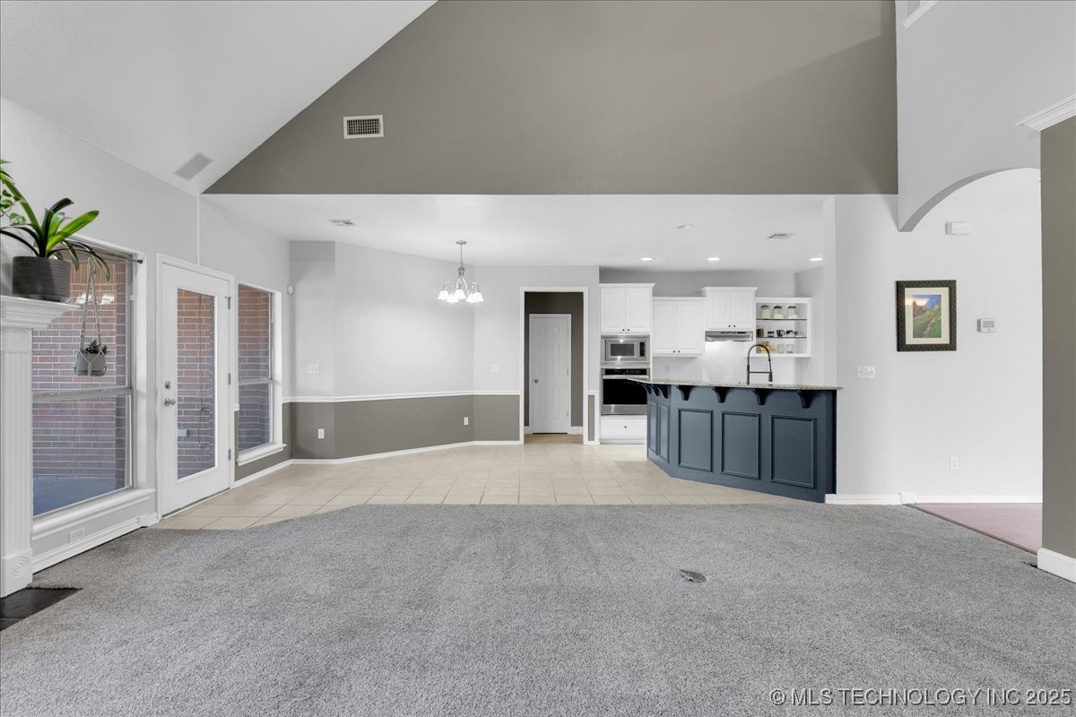 3000 S Tamarack Avenue Property Photo 17