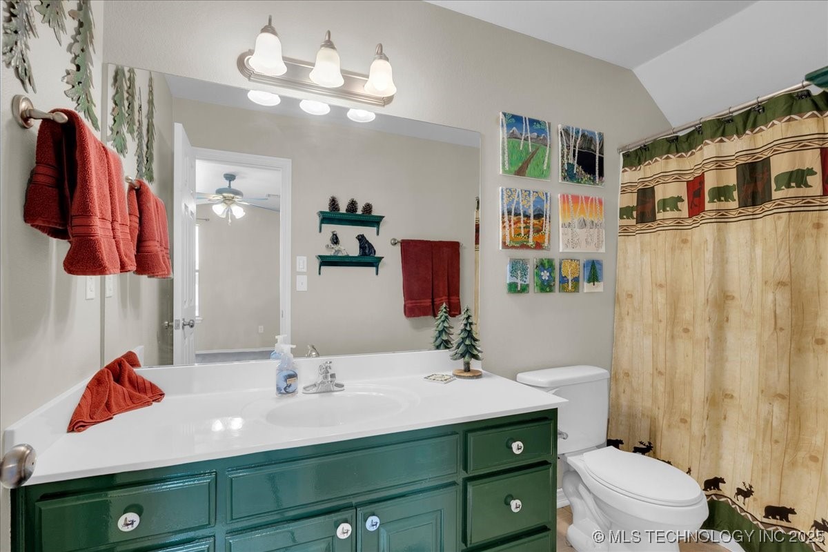 3000 S Tamarack Avenue Property Photo 53
