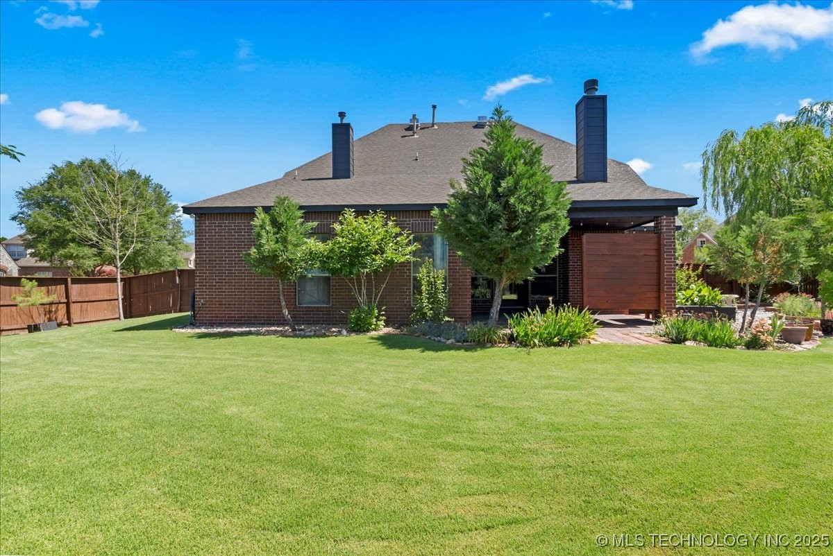 3000 S Tamarack Avenue Property Photo 58
