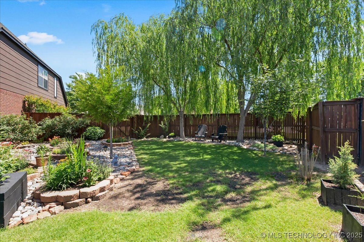 3000 S Tamarack Avenue Property Photo 63