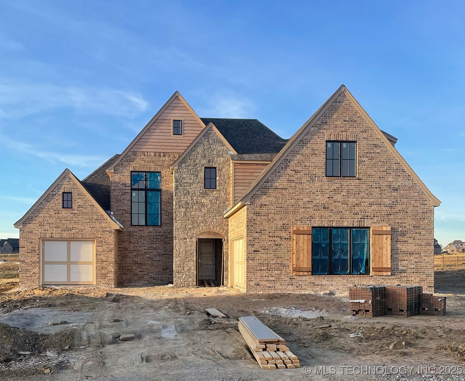 10926 N 86th East Court Property Photo 1