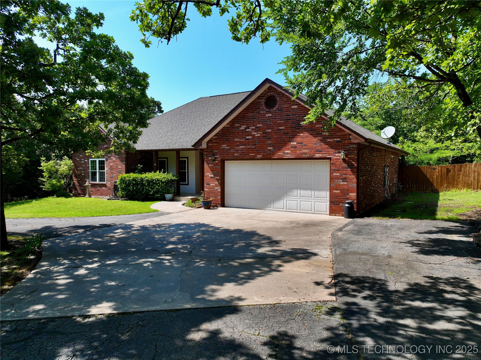 46 Acorn Street Property Photo