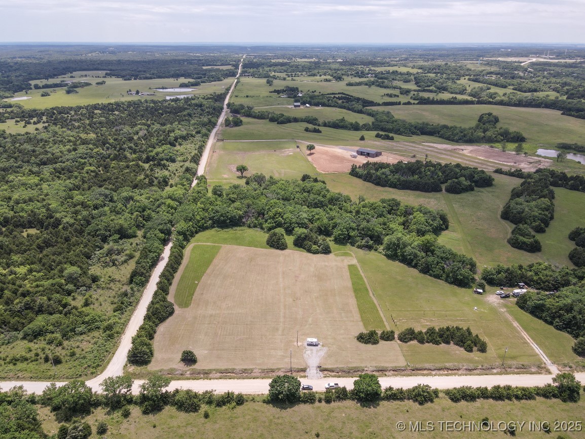 361952 E 5300 Road Property Photo 2