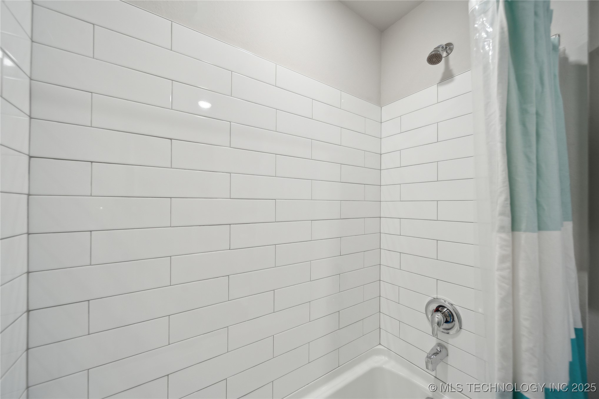 11340 S 282nd East Avenue Property Photo 19