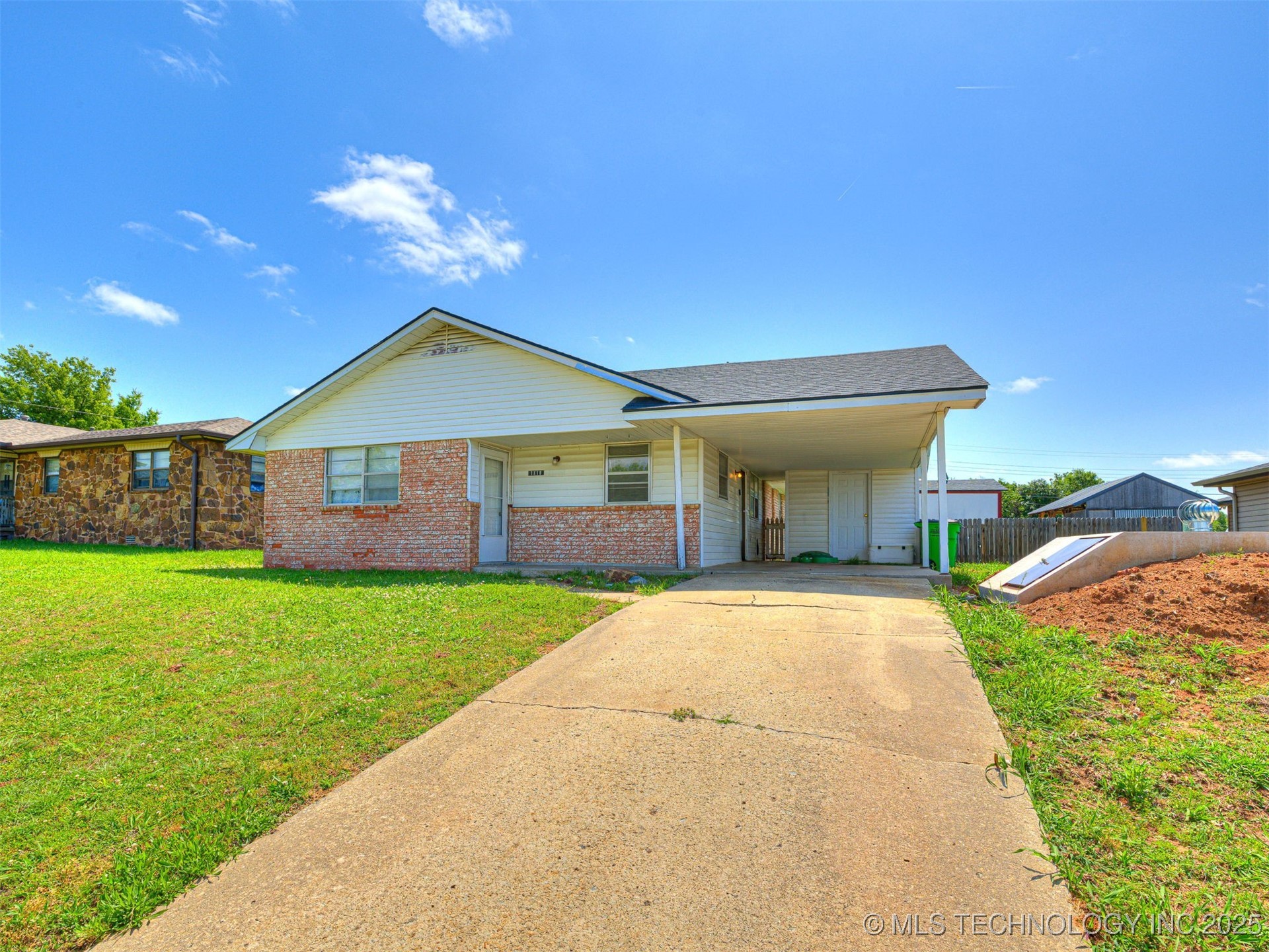 1810 Haynie Lane Property Photo