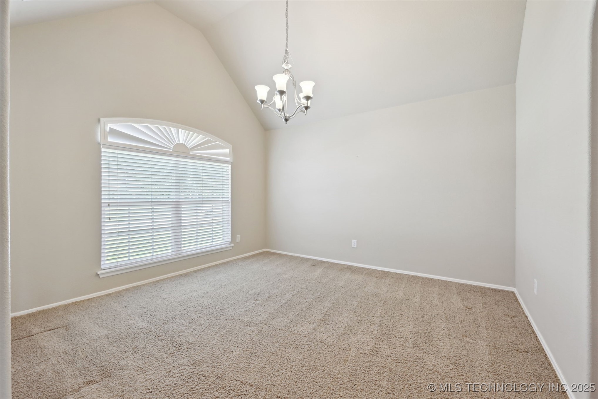 15337 E 89th Court North Property Photo 21
